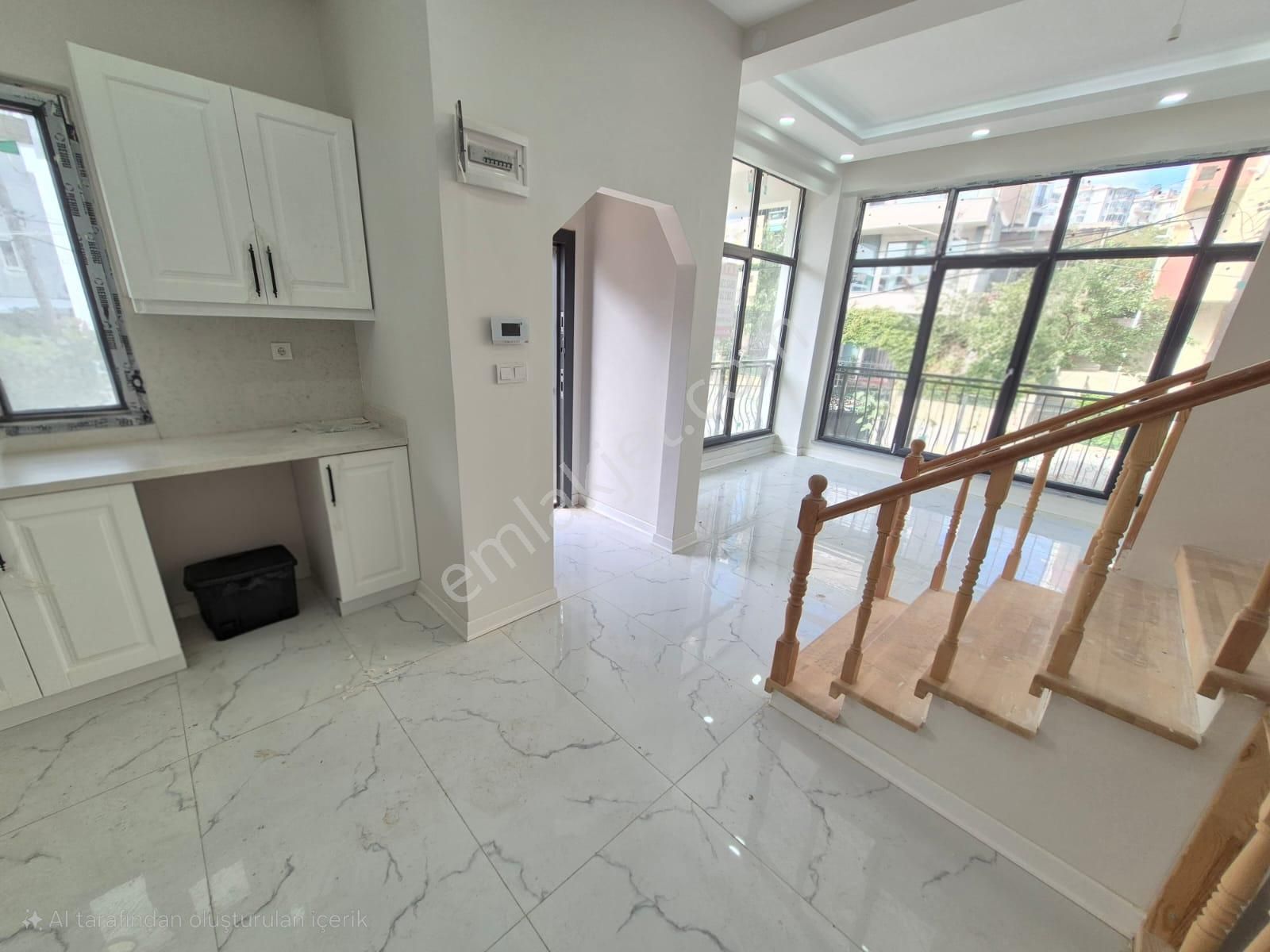 Delux'den Mükemmel Konumda Panoramik Deniz Manzaralı Trıplex - Görsel 5