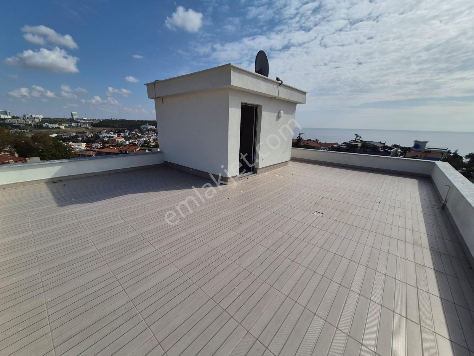 Delux'den Mükemmel Konumda Panoramik Deniz Manzaralı Trıplex - Görsel 26