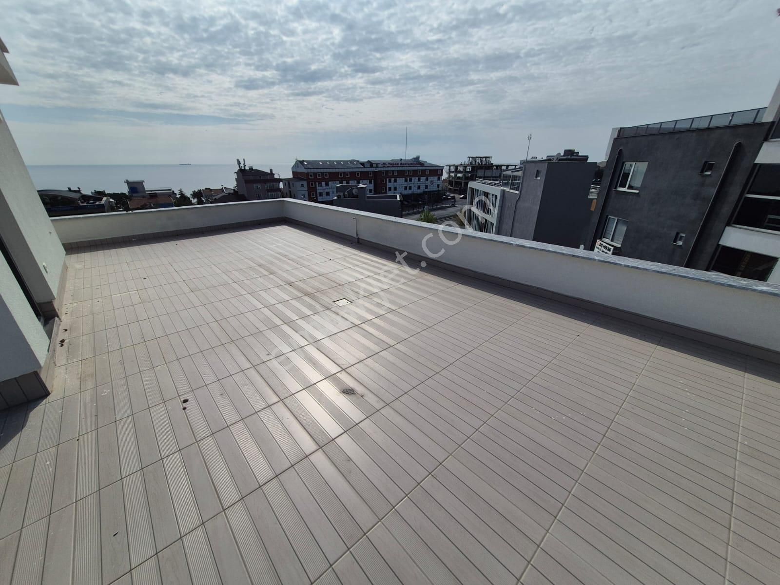 Delux'den Mükemmel Konumda Panoramik Deniz Manzaralı Trıplex - Görsel 27