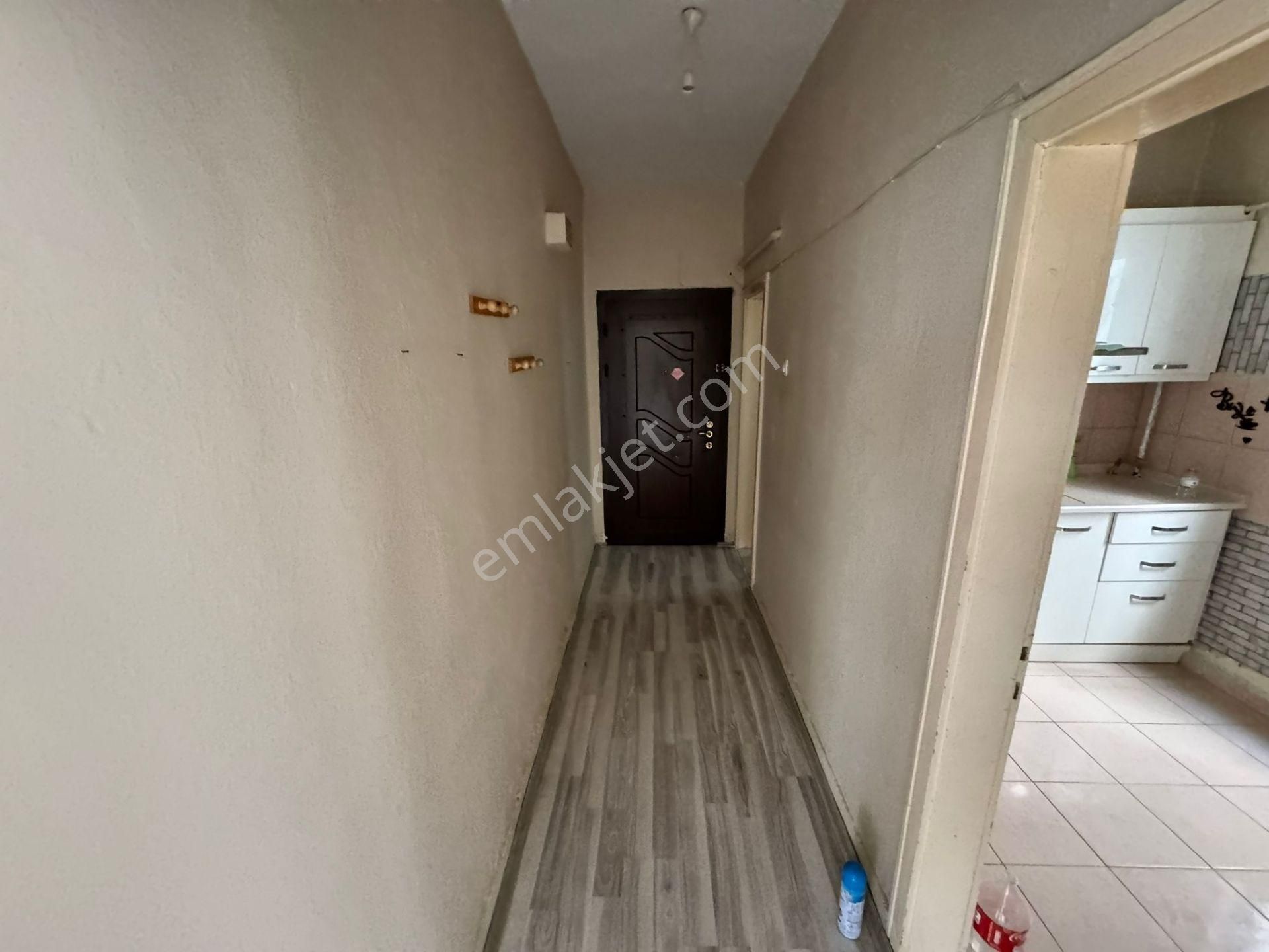 Gata Hastanesi Yakını Aşağı Eğlence'de 3+1 Katta Ön Cephe Daire - Görsel 18