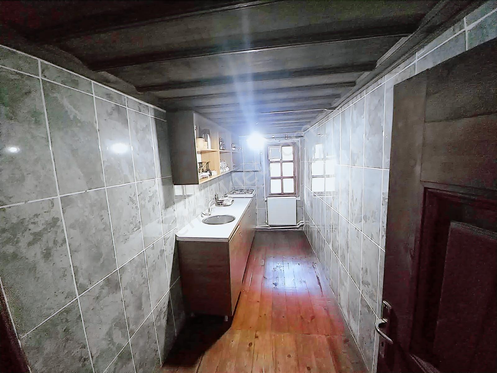 Sıfır Restoreli Doğalgazlı Tarihi Satılık Konak - Görsel 21
