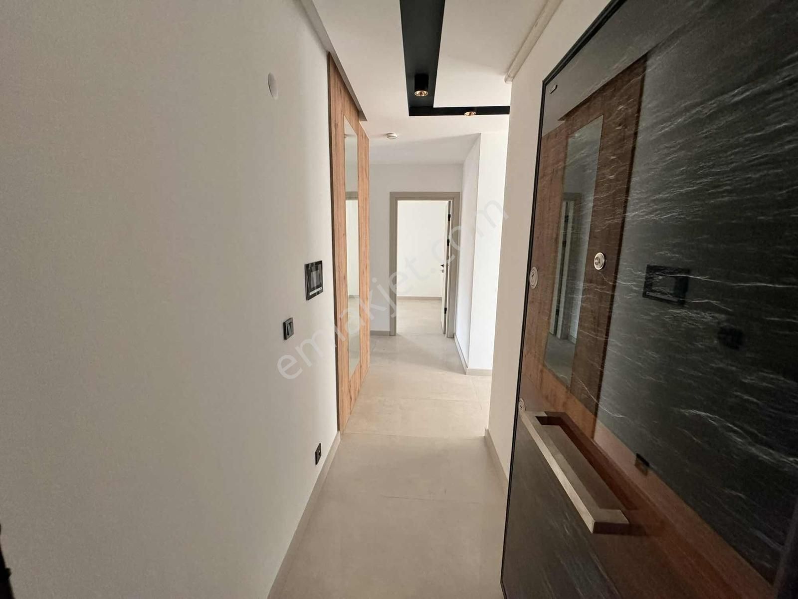 Kuşadası Değirmendere De Hazır Sıfır Satılık 3+1 Daireler - Görsel 33