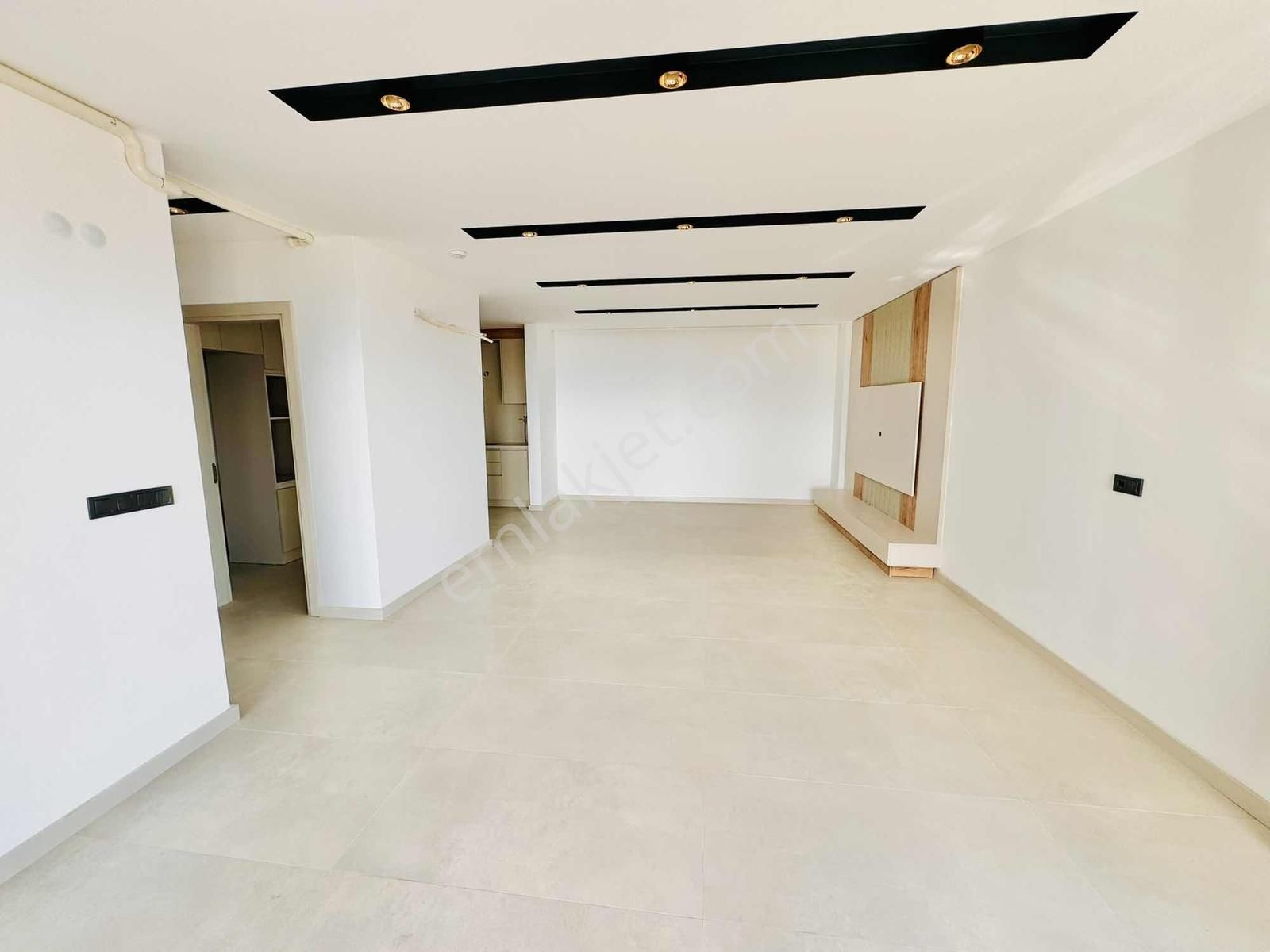 Kuşadası Değirmendere De Hazır Sıfır Satılık 3+1 Daireler - Görsel 6