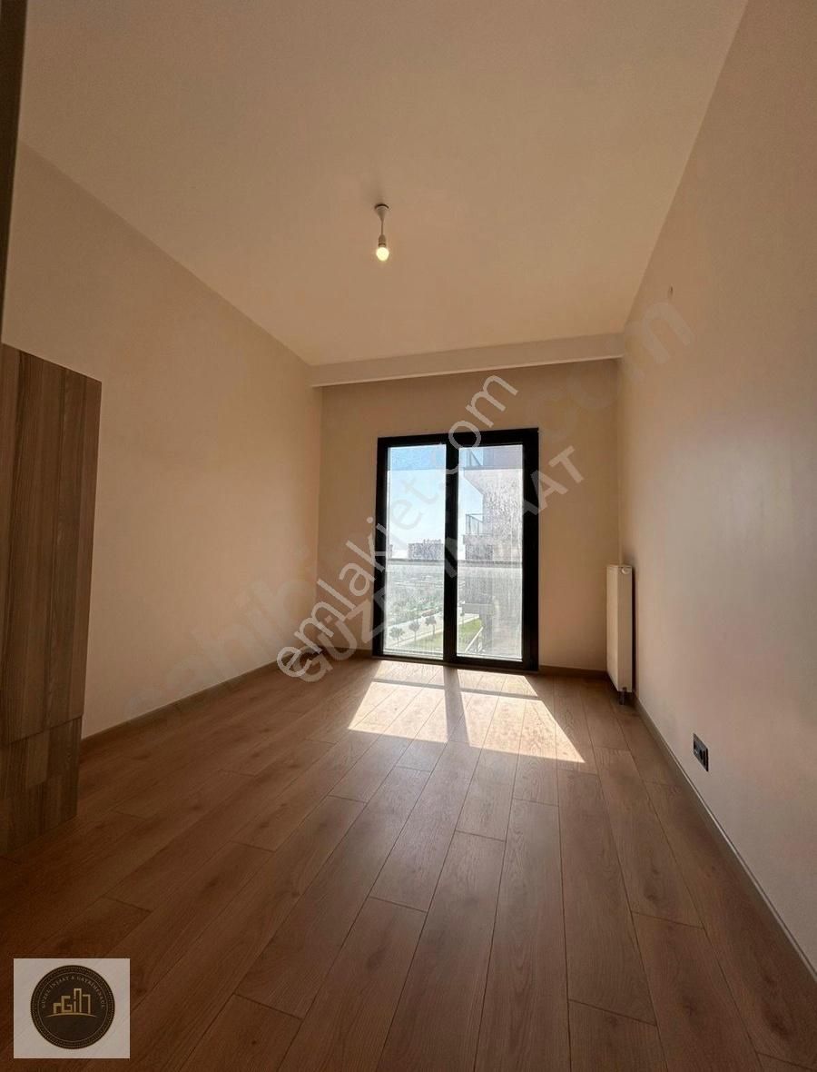 Bizim Evler Güzelce'de 3+1 Peyzaj Ve Deniz Manzaralı Arakat !! - Görsel 13