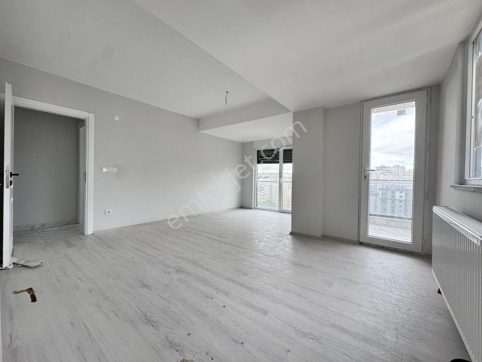 █ Konfor █ Bostancı Tepeden Manzaralı Güneş Alan Ferah Sıfır 2+1 - Görsel 3