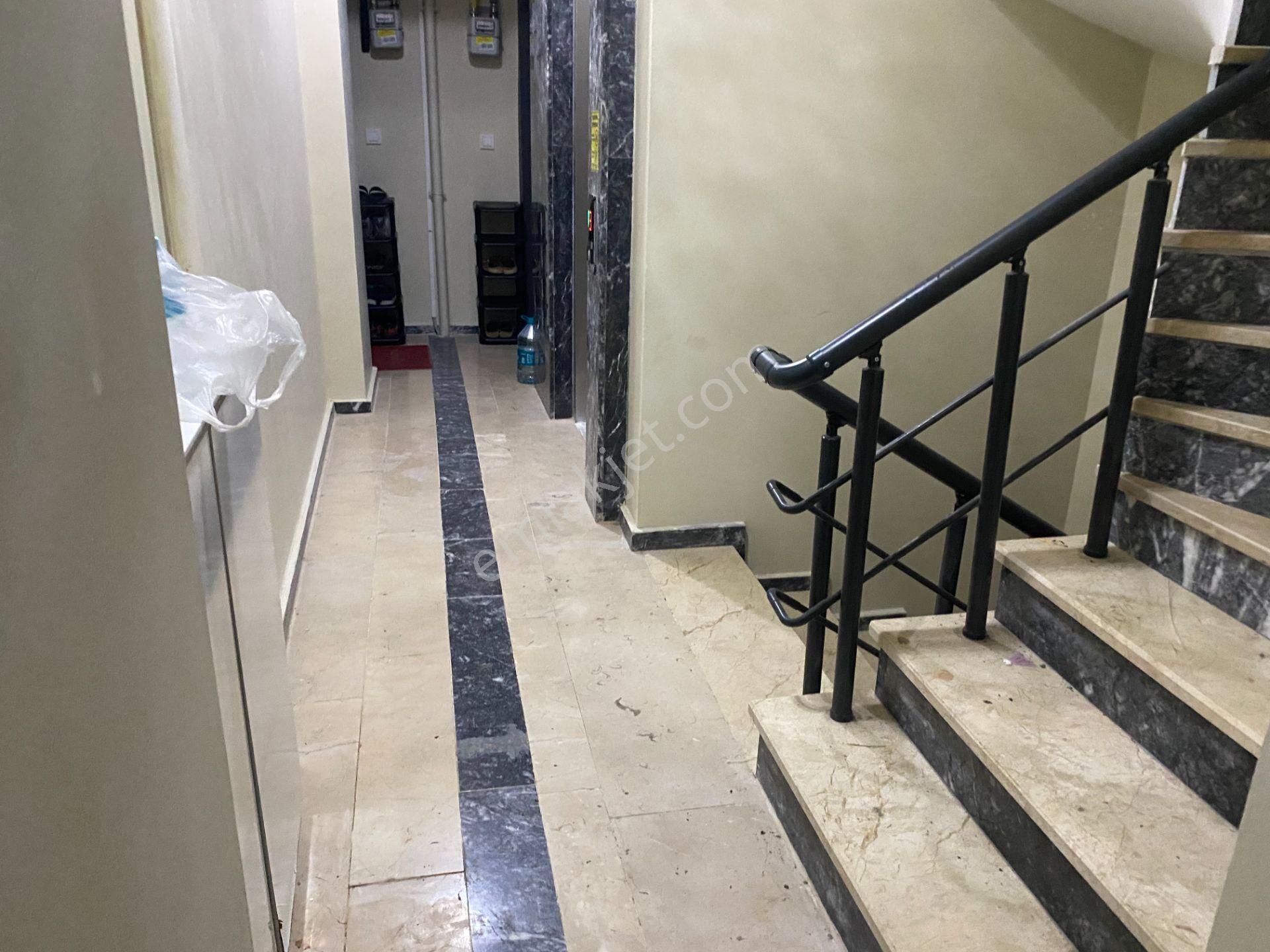 Destan-007 Kocamustafapaşa Silivrikapı Civarında Orta 2.katta 80m2 Sıfır Yeni Binadan Daire - Görsel 12