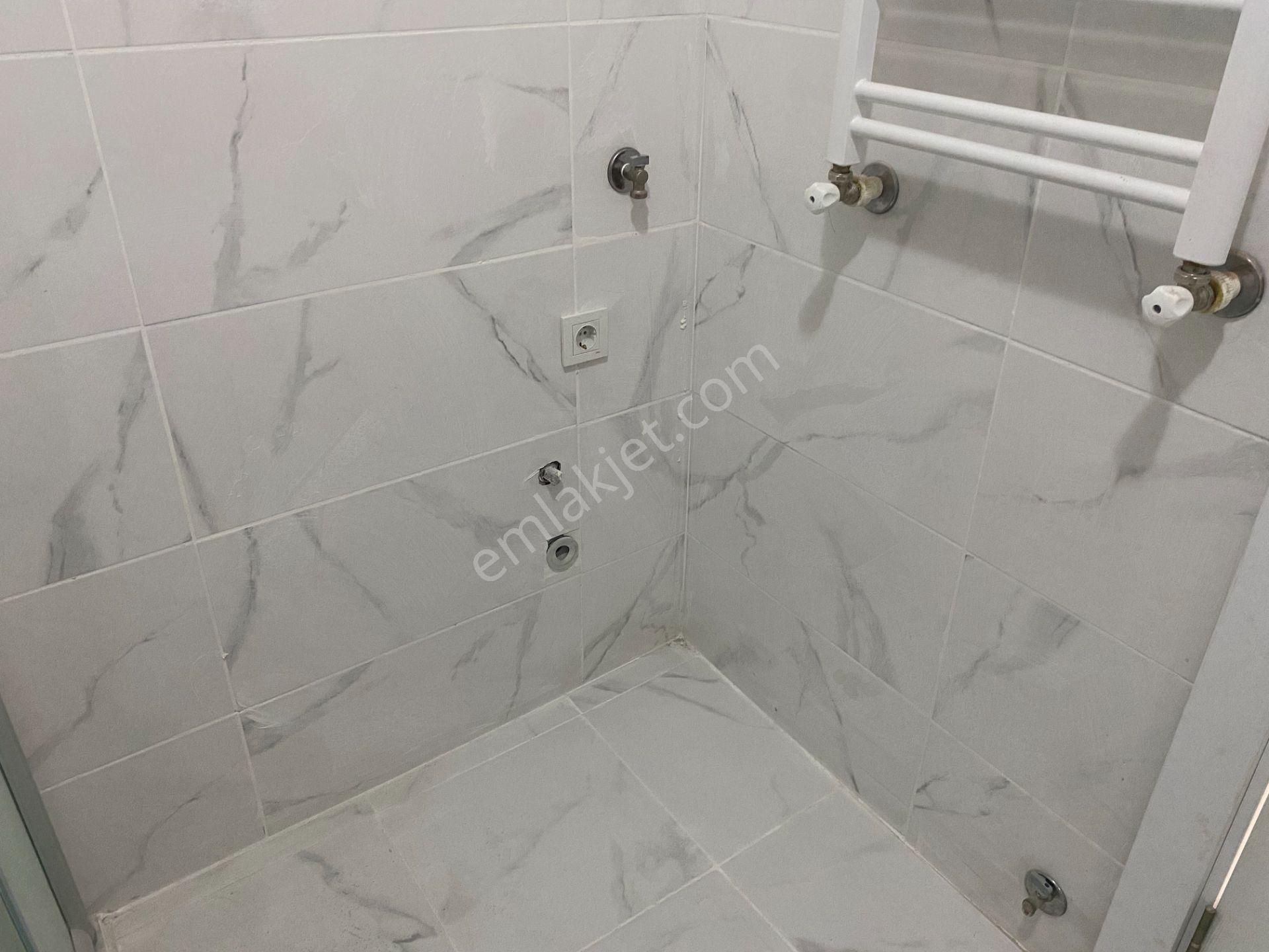 Destan-007 Kocamustafapaşa Silivrikapı Civarında Orta 2.katta 80m2 Sıfır Yeni Binadan Daire - Görsel 24