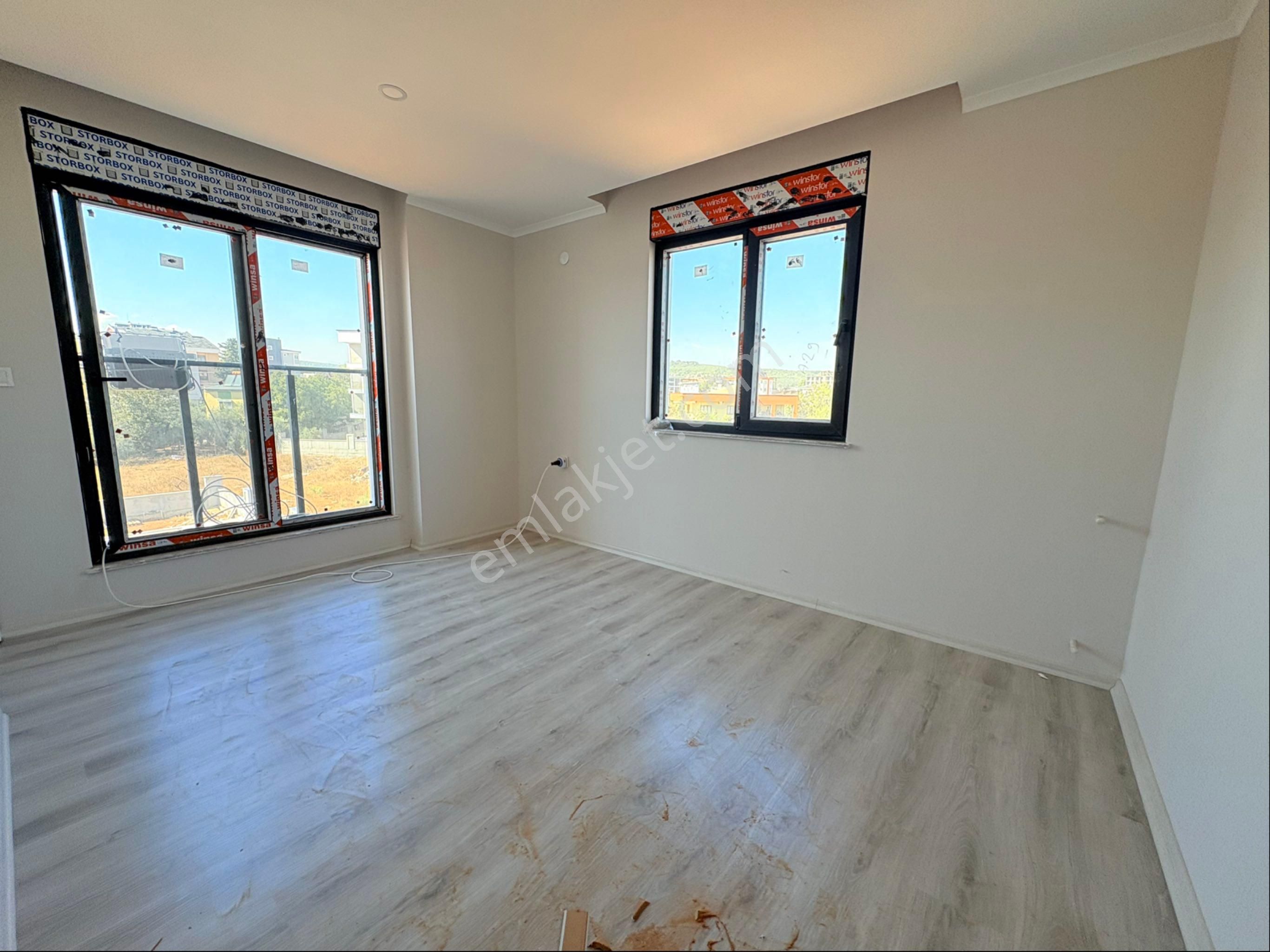 Demirel Mah Sıfır Havuzlu Ebeveyn Banyolu 2+1 - Görsel 9