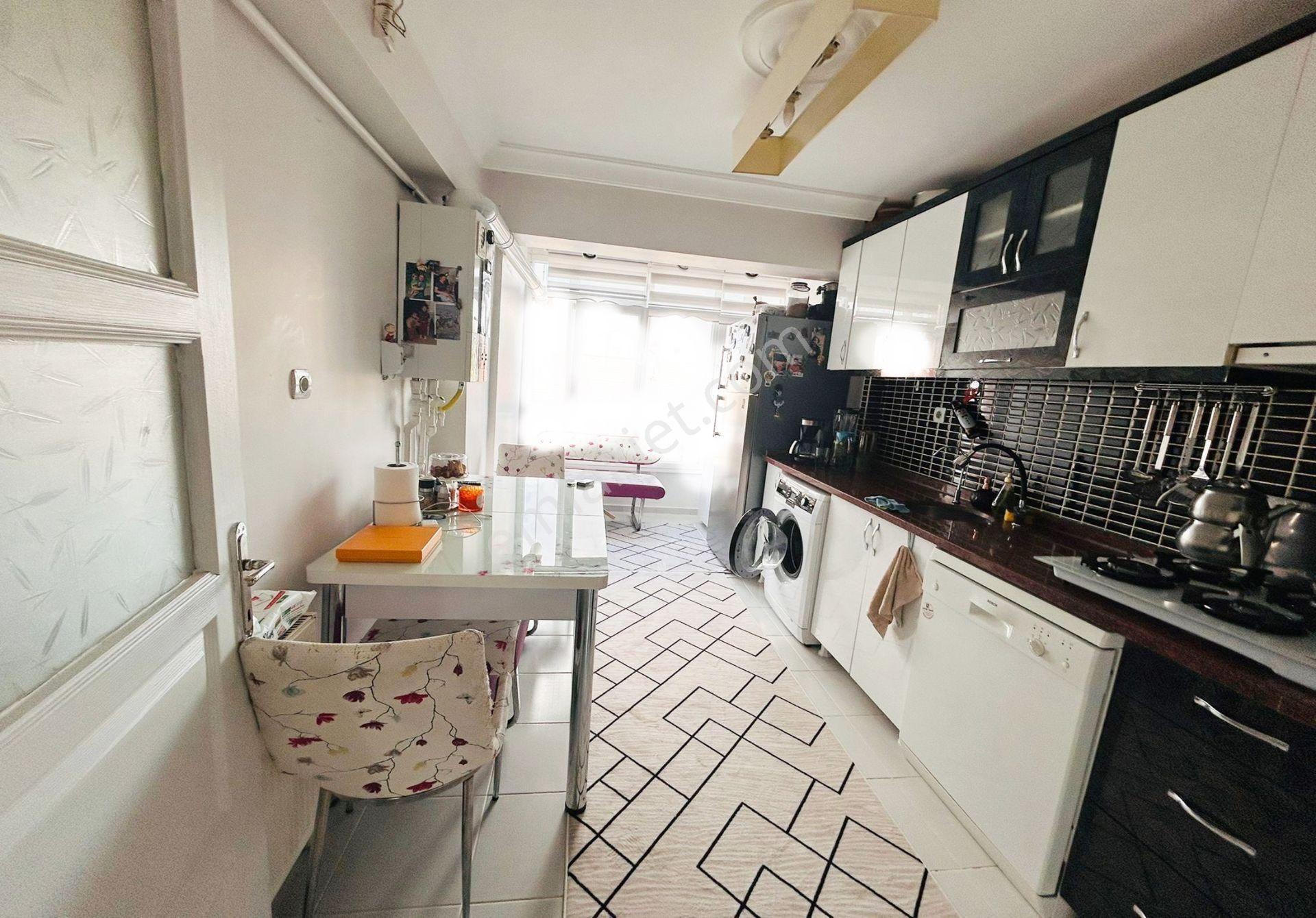 Cadde Yakını Asansörlü Full Yapılı 3+1 Daire..! - Görsel 3
