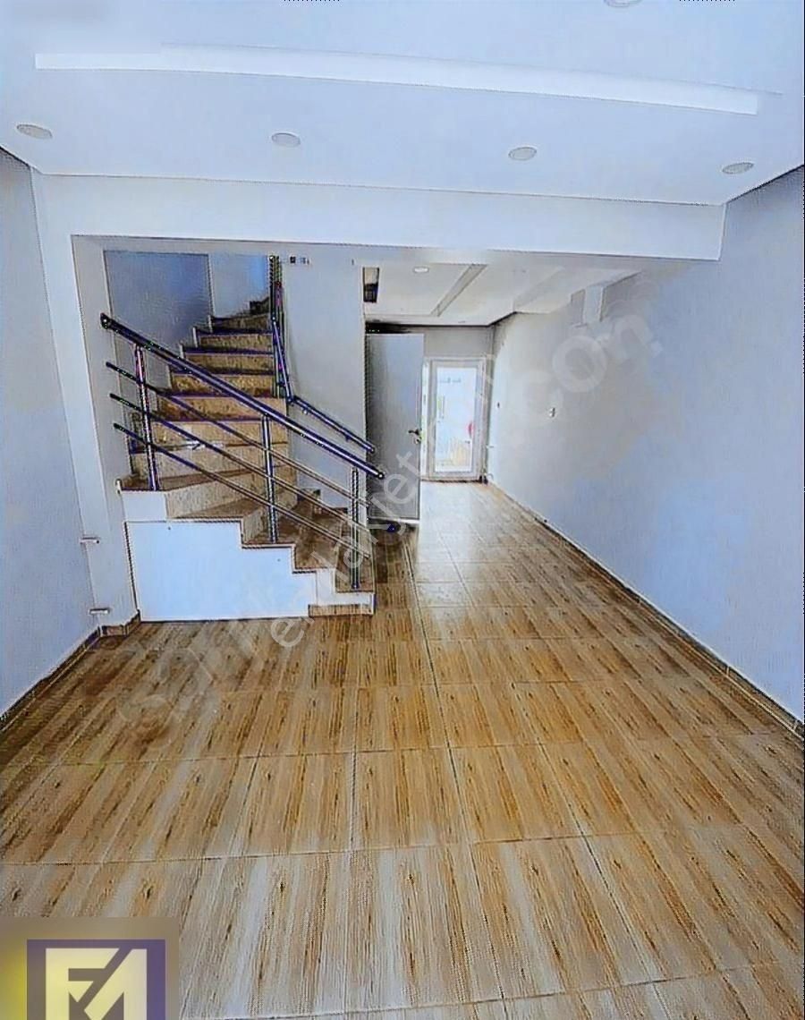 Foça Bağarası Merkezde Satılık Villa - Görsel 6