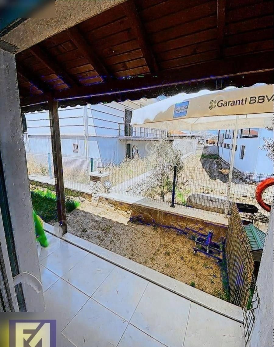 Foça Bağarası Merkezde Satılık Villa - Görsel 13