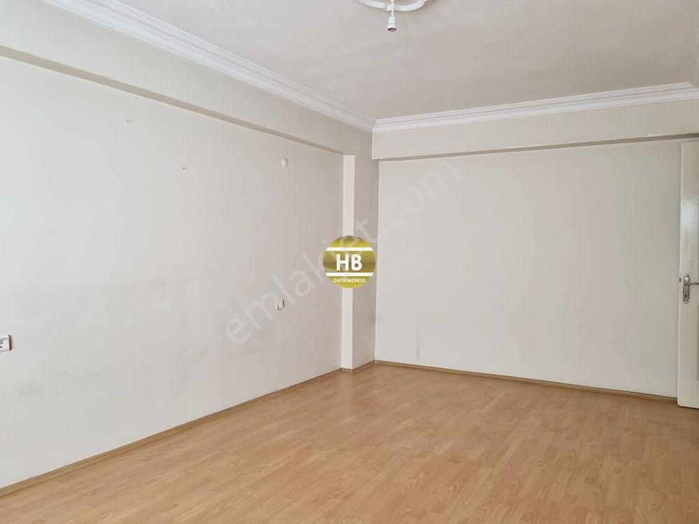 Hb'den 3+1 Satılık Daire, Cumhuriyet Mah'de Ara Kat Otoparklı - Görsel 24