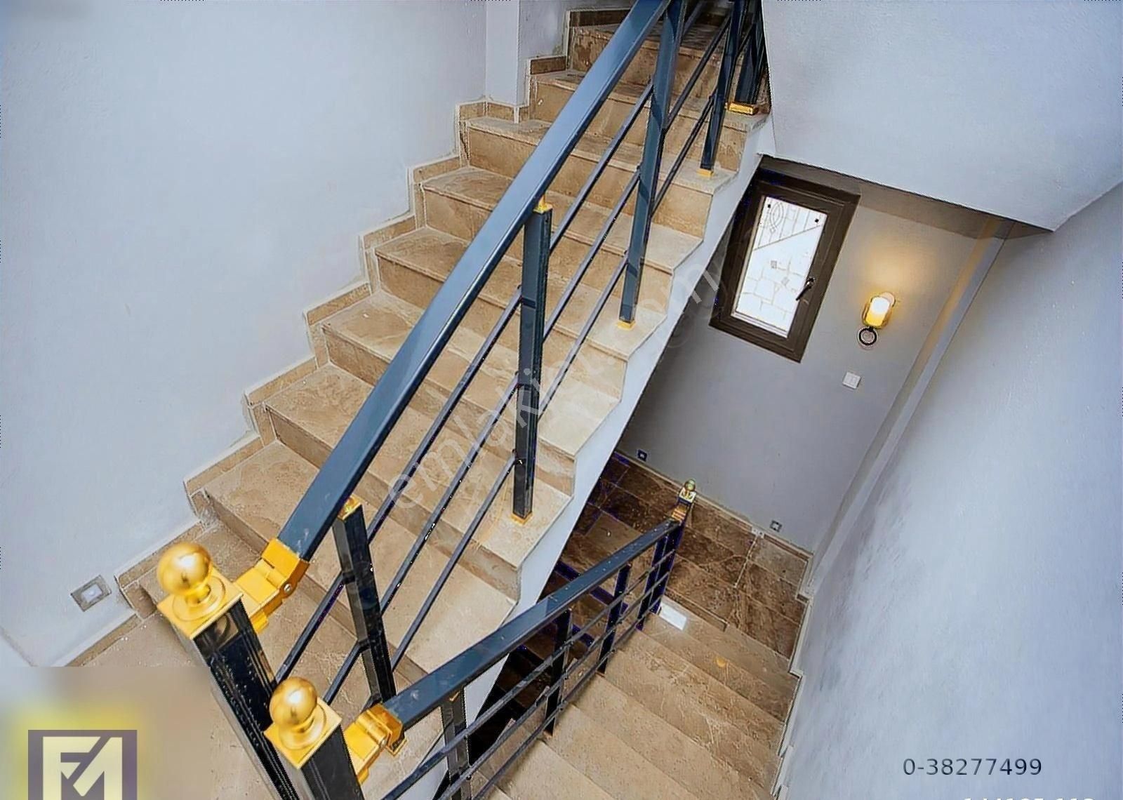 İzmir Foça Foçaköyde Satılık 6+1 Lüks Villa - Görsel 18