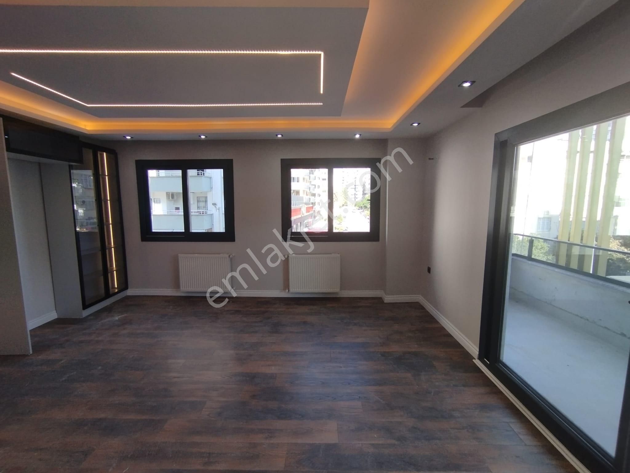 Kenan Evren Bulvarında 3+1 Açık Mutfaklı Sıfır Lüks Daire - Görsel 2