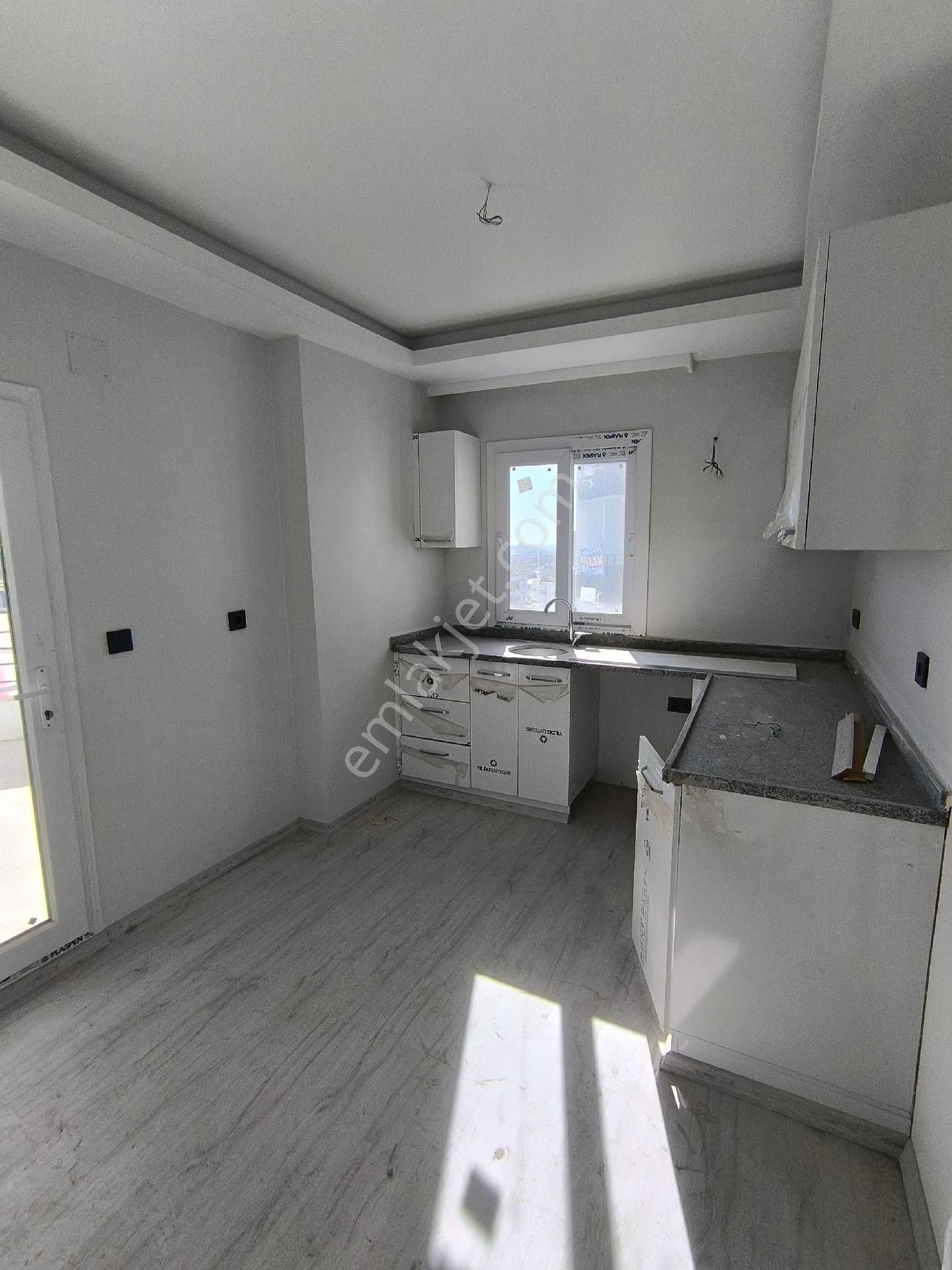 Demirhan Emlak'tan Mükemmel Konumda Satılık Daire - Görsel 6