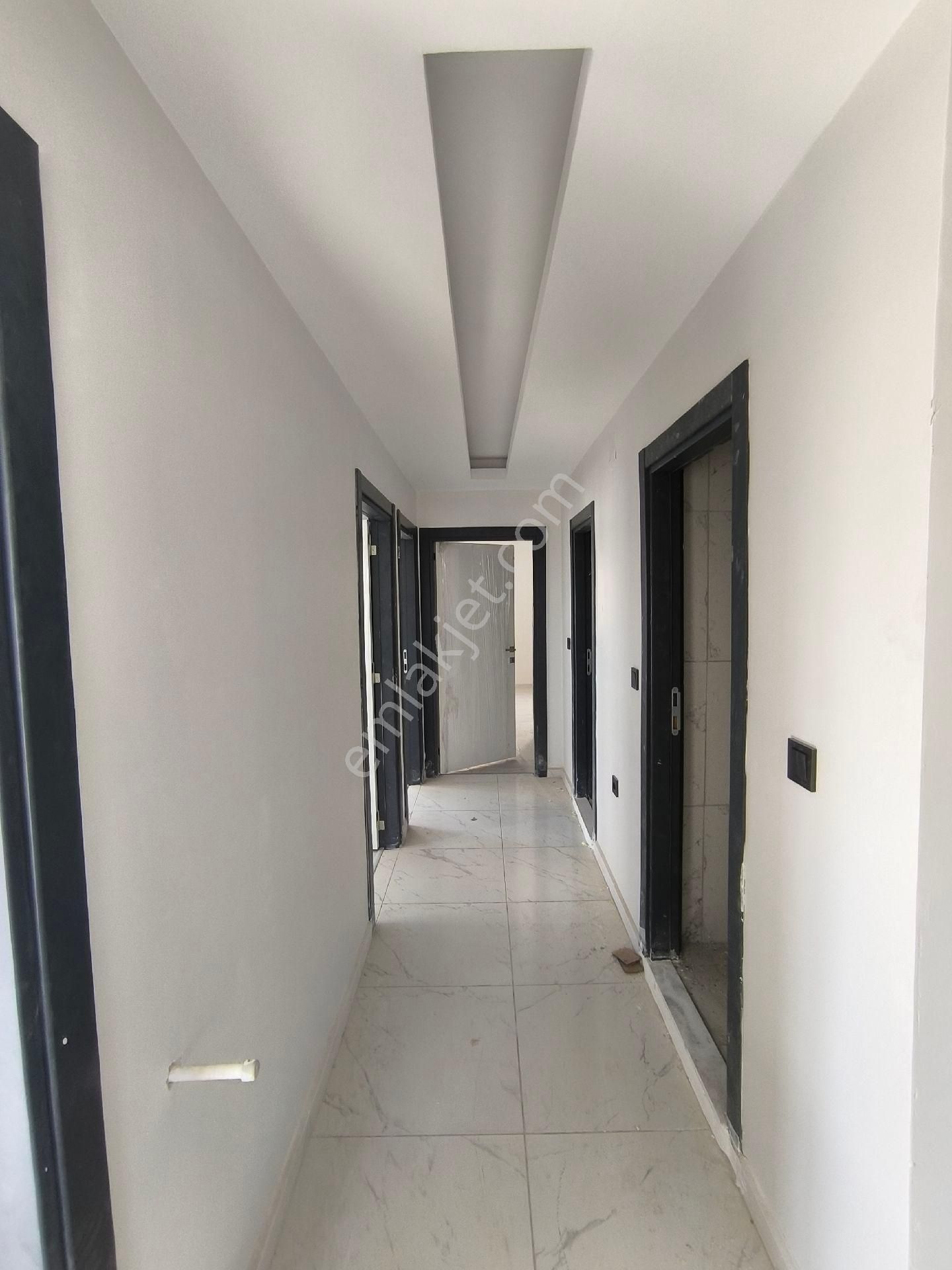 Demirhan Emlak'tan Mükemmel Konumda Satılık Daire - Görsel 15