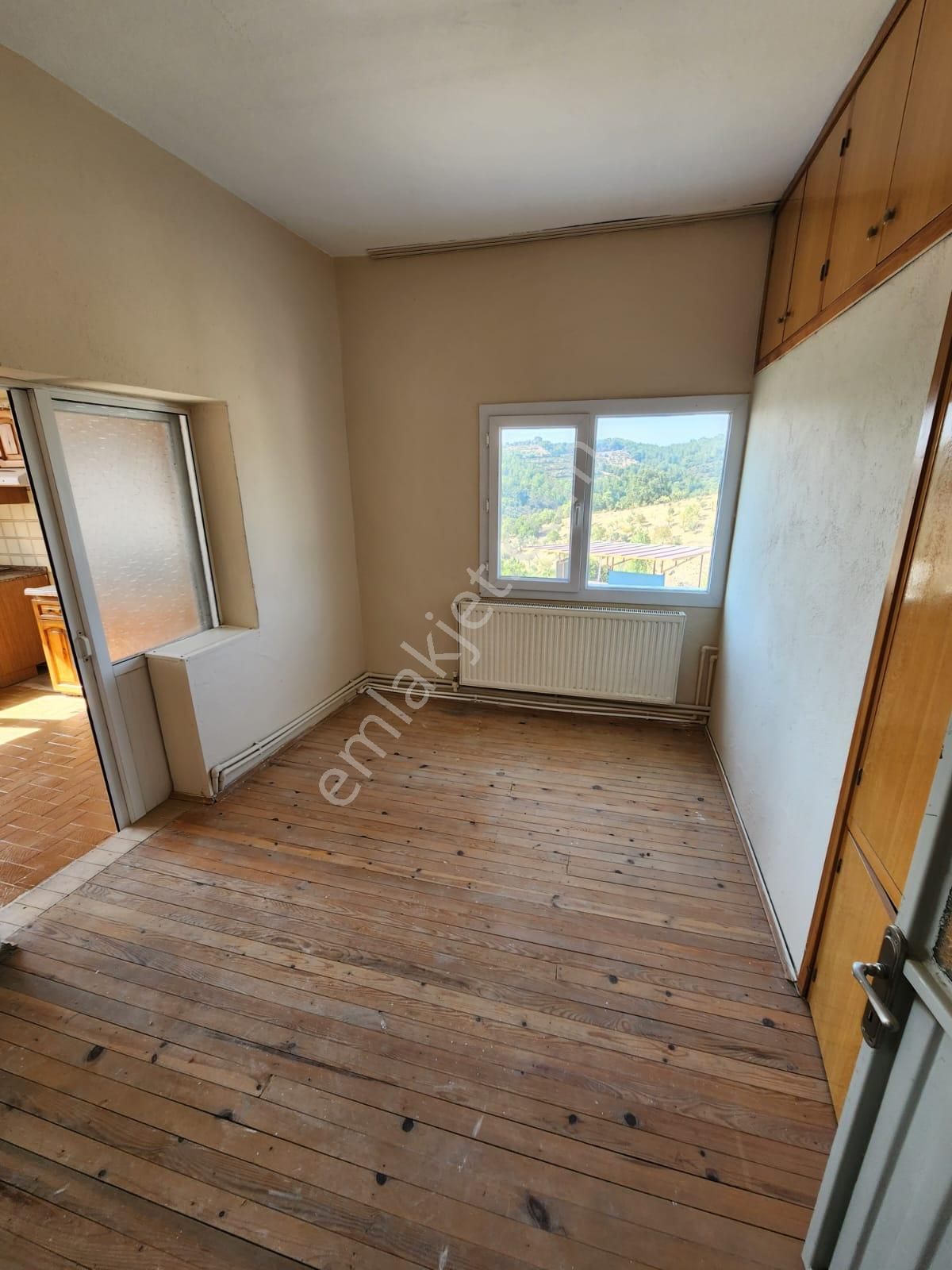 Seferihisar Gödencede 2 Katlı Satılık Köy Evi - Görsel 13