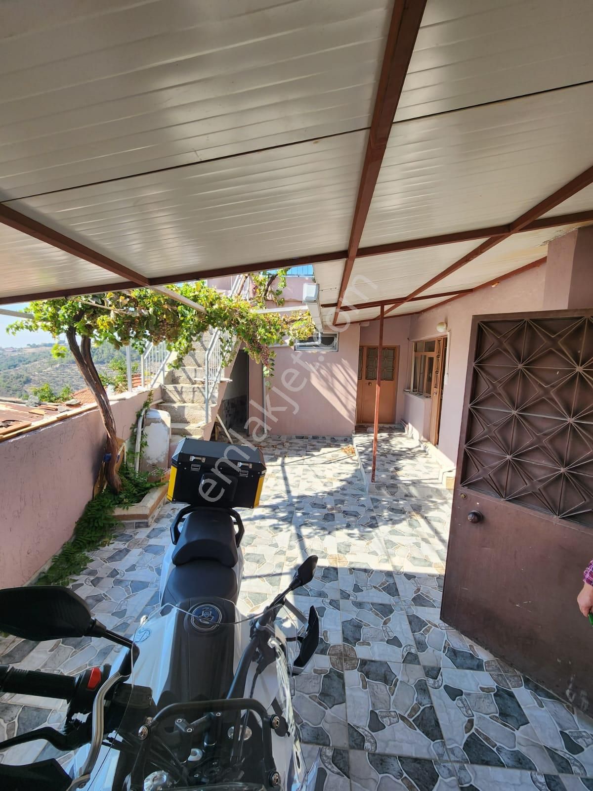 Seferihisar Gödencede 2 Katlı Satılık Köy Evi - Görsel 21