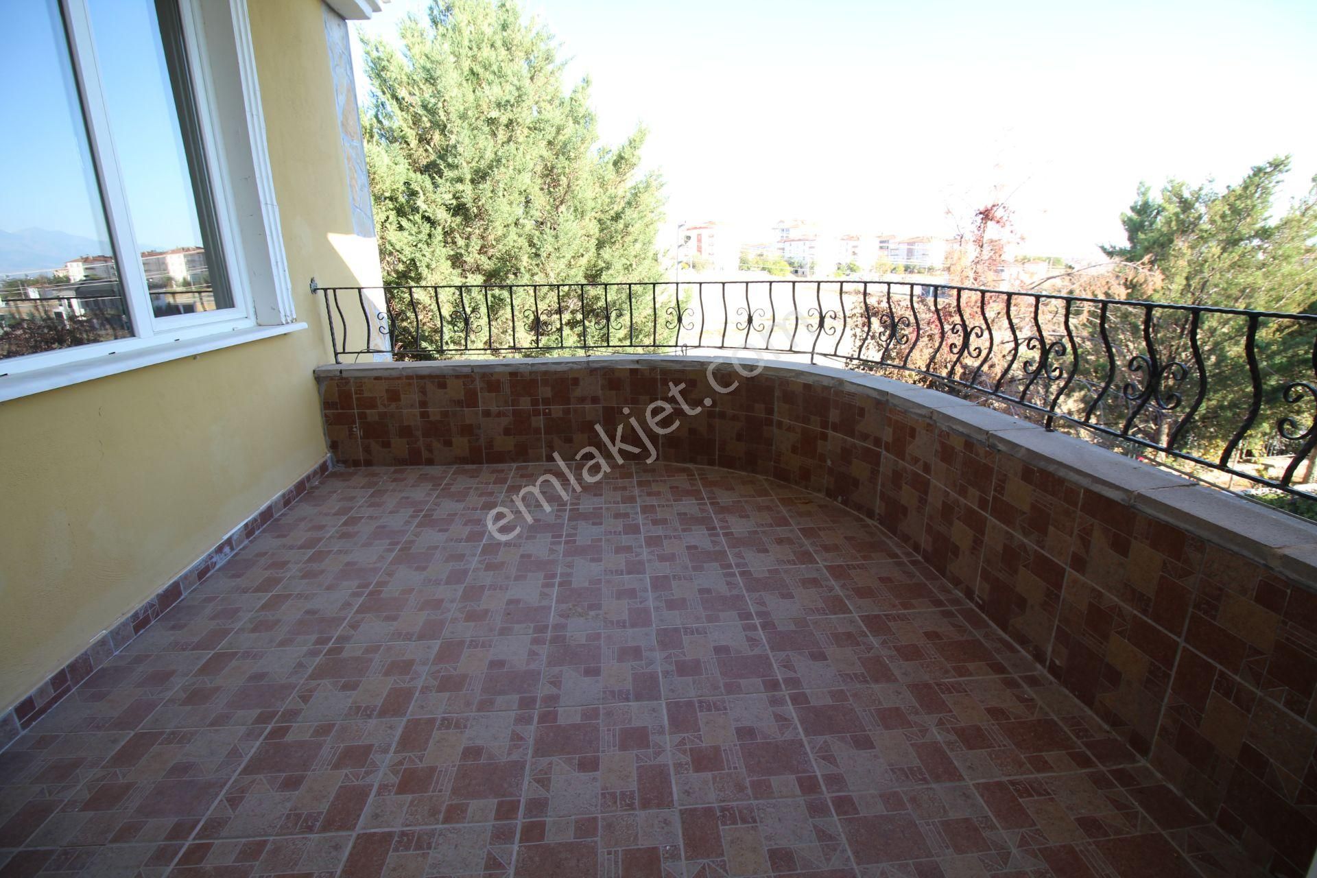 Aksaray Y. Emre Mahallesi Site İçinde Kiralık 3+1 Dubleks Villa - Görsel 31