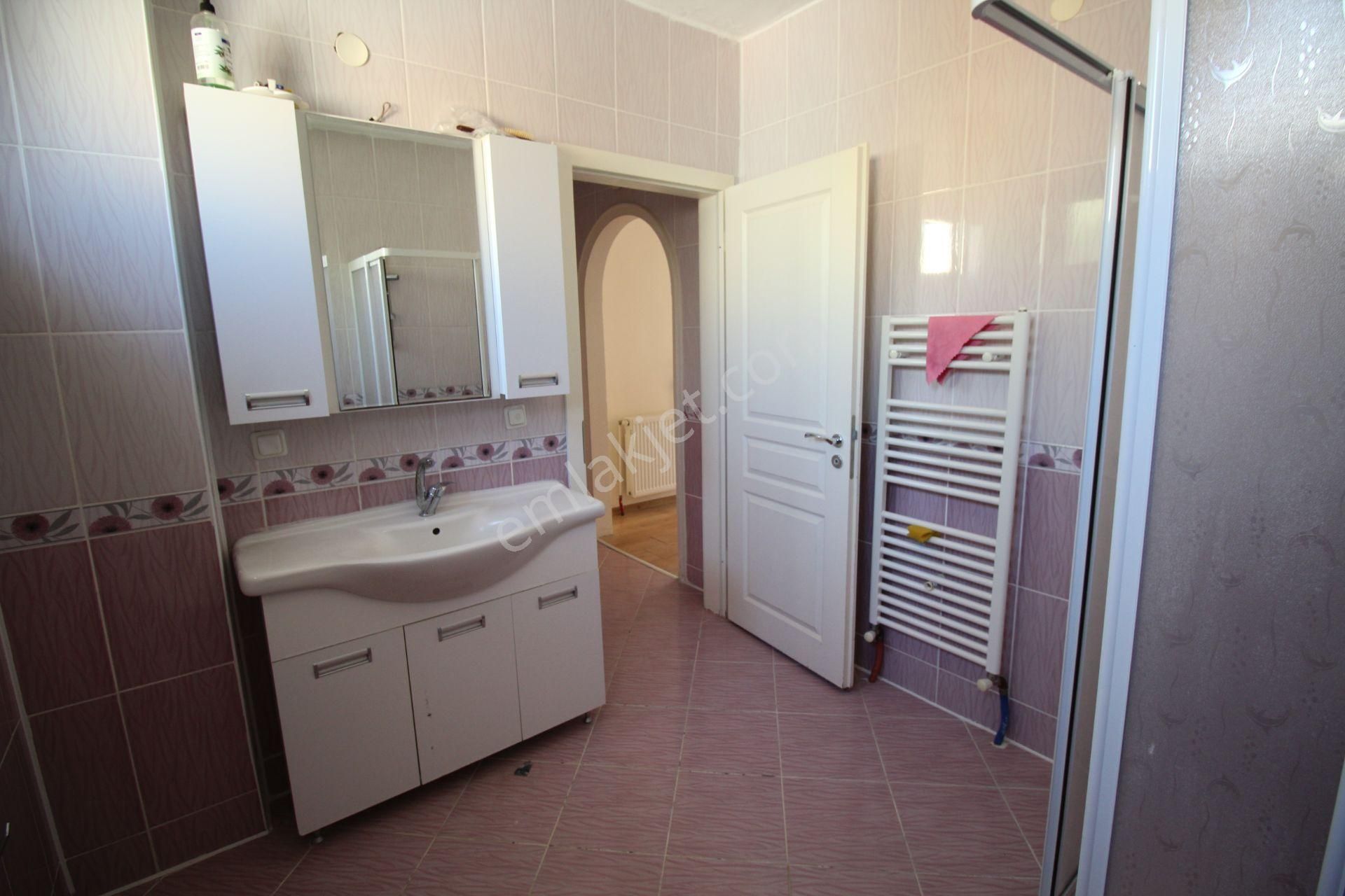 Aksaray Y. Emre Mahallesi Site İçinde Kiralık 3+1 Dubleks Villa - Görsel 35