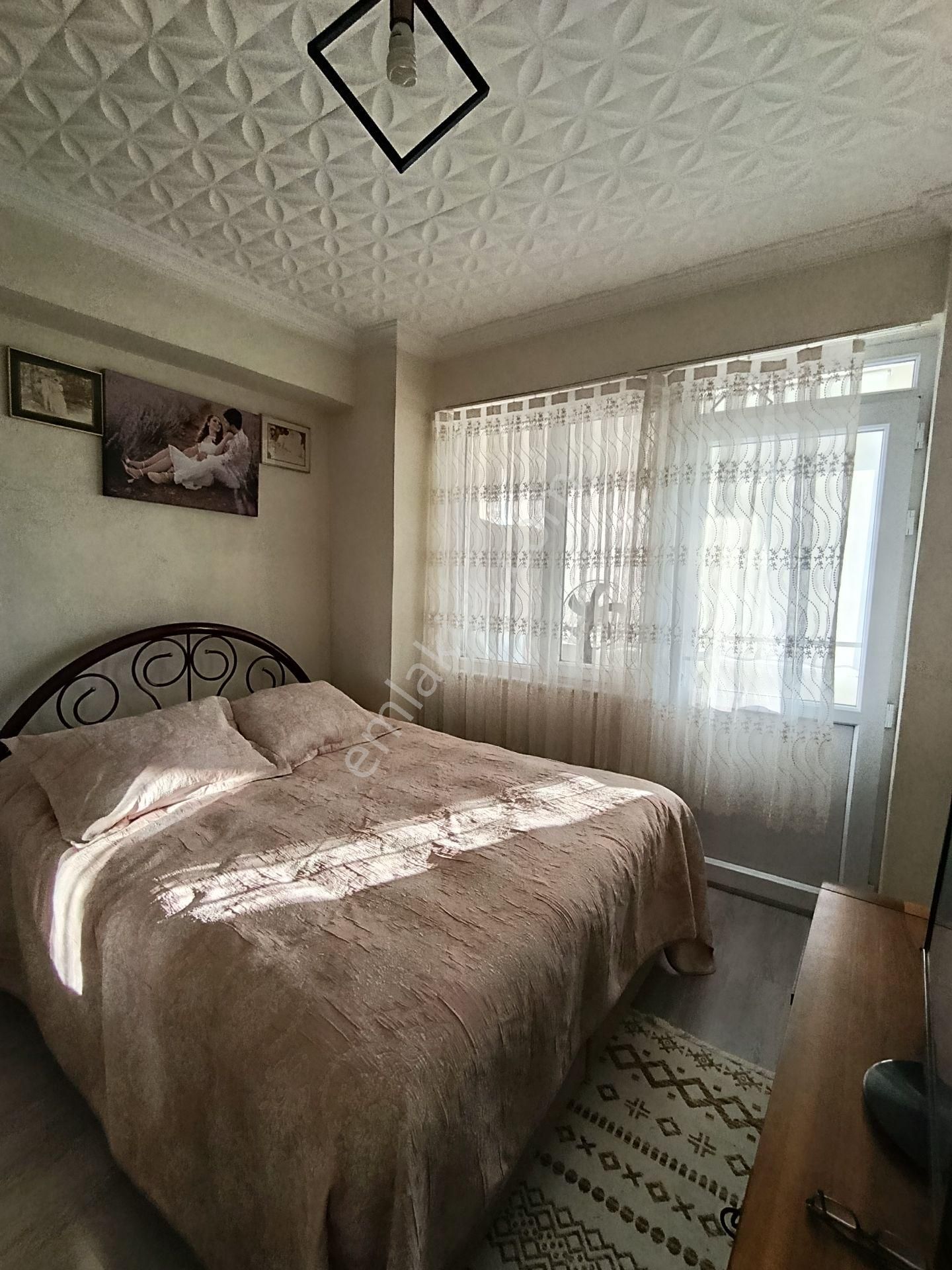 Dikili Salihleraltı'nda Deniz Manzaralı,hobi Başçeli Köşe Villa - Görsel 20