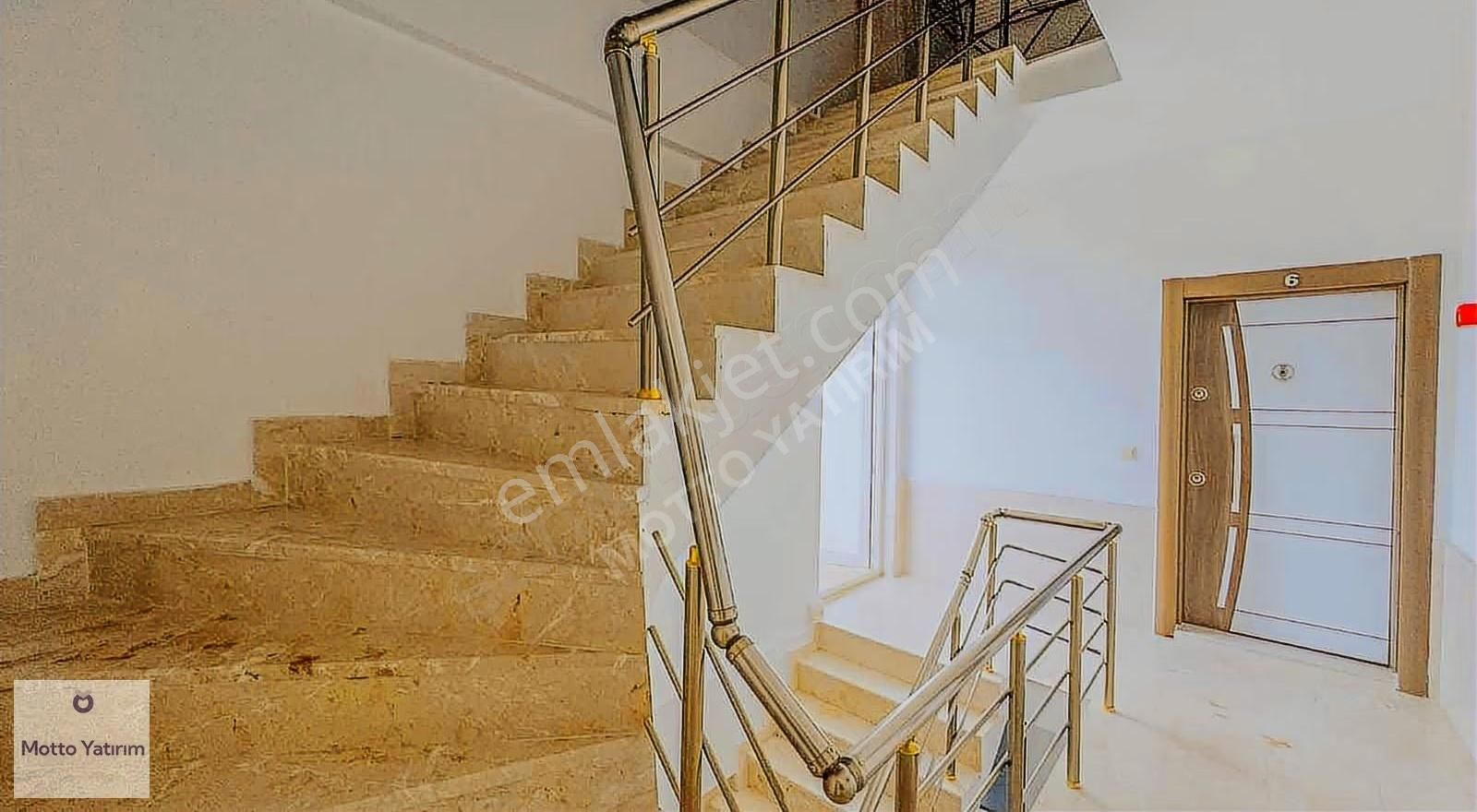 Kemer Çamyuva'da 1+1 Satılık Lüks Daire