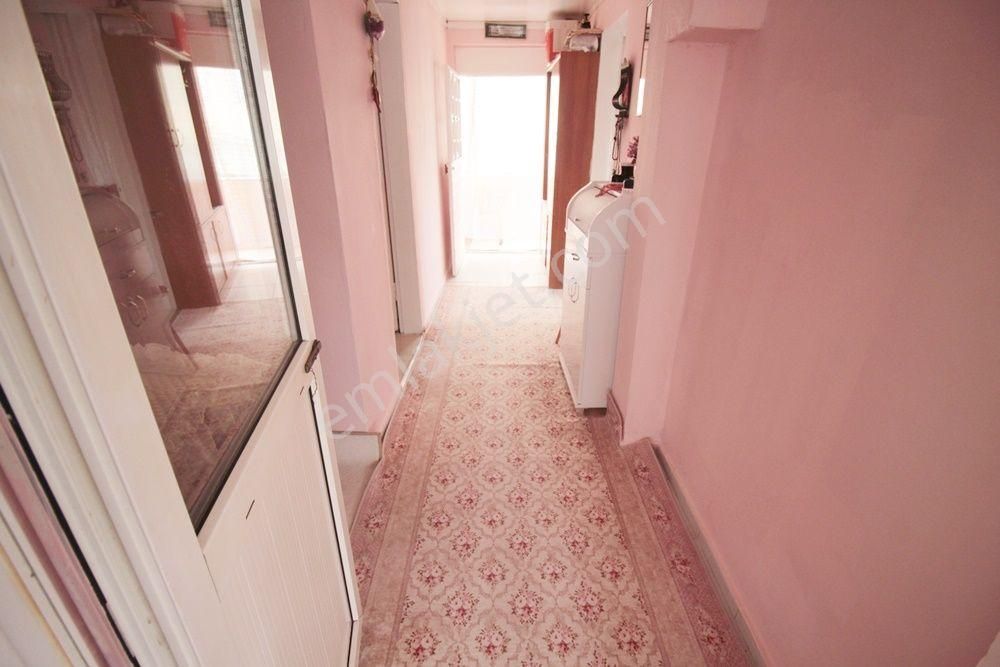 252 M² Arsa İçinde Komple Satılık 3 Katlı Bina Acil - Görsel 12