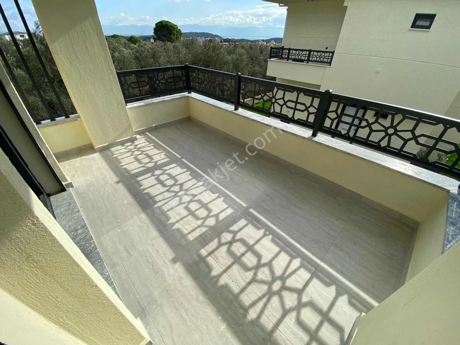 Hayallerimizdeki Ev Şehirden Kaçış Modern Konforlu 4+1 Villa - Görsel 30