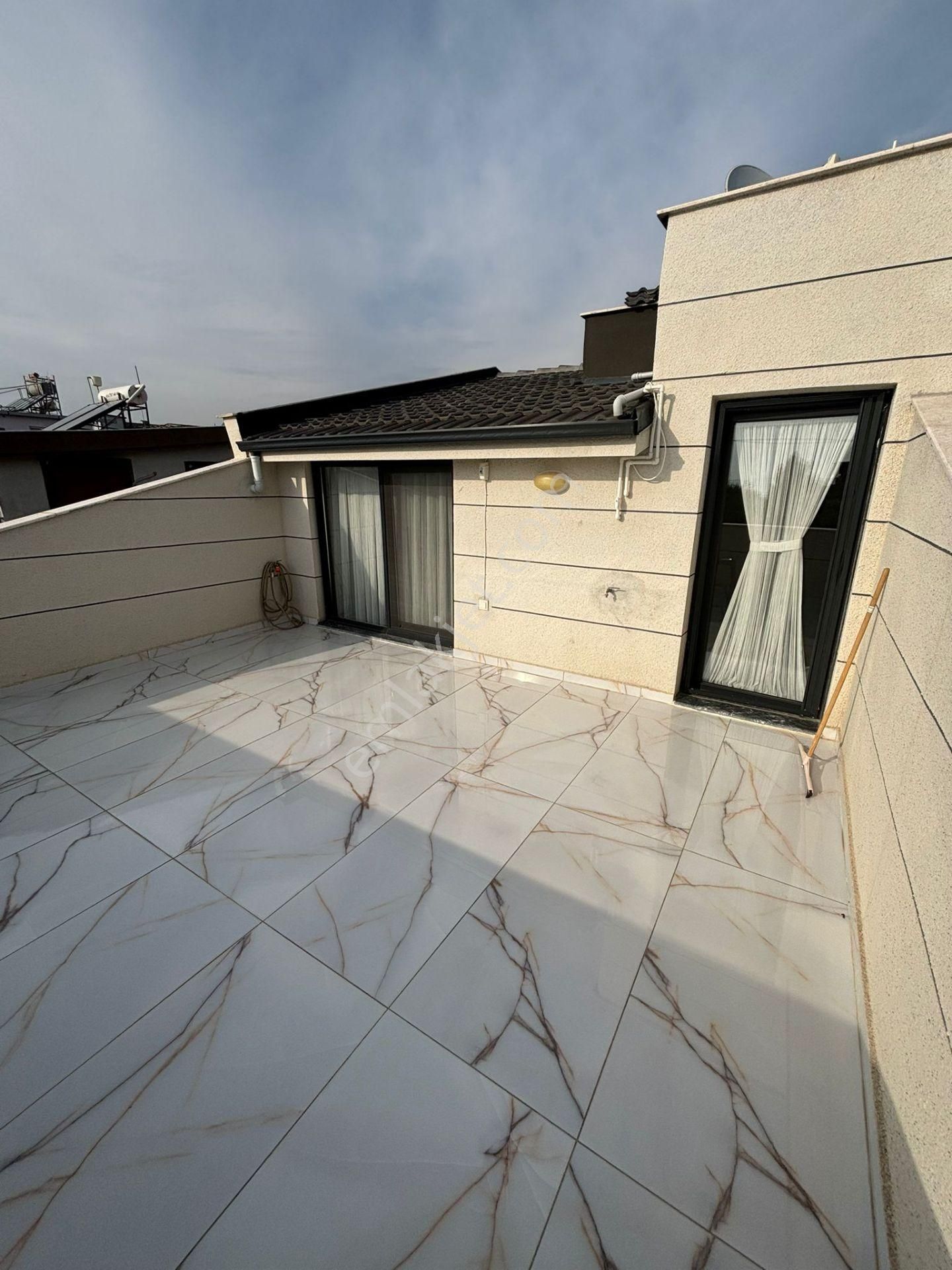 Rota Emlak'tan Gümüldürde Denize 150m Mesafede Satılık 3+1 Villa - Görsel 21