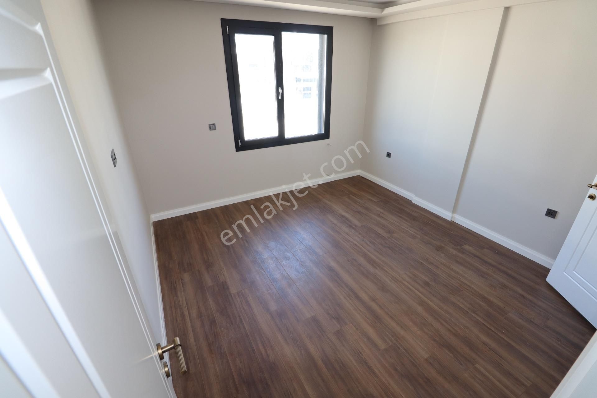 Altınoluk Deniz Tarafında Satılık Havuzlu Sitede Villa - Görsel 30