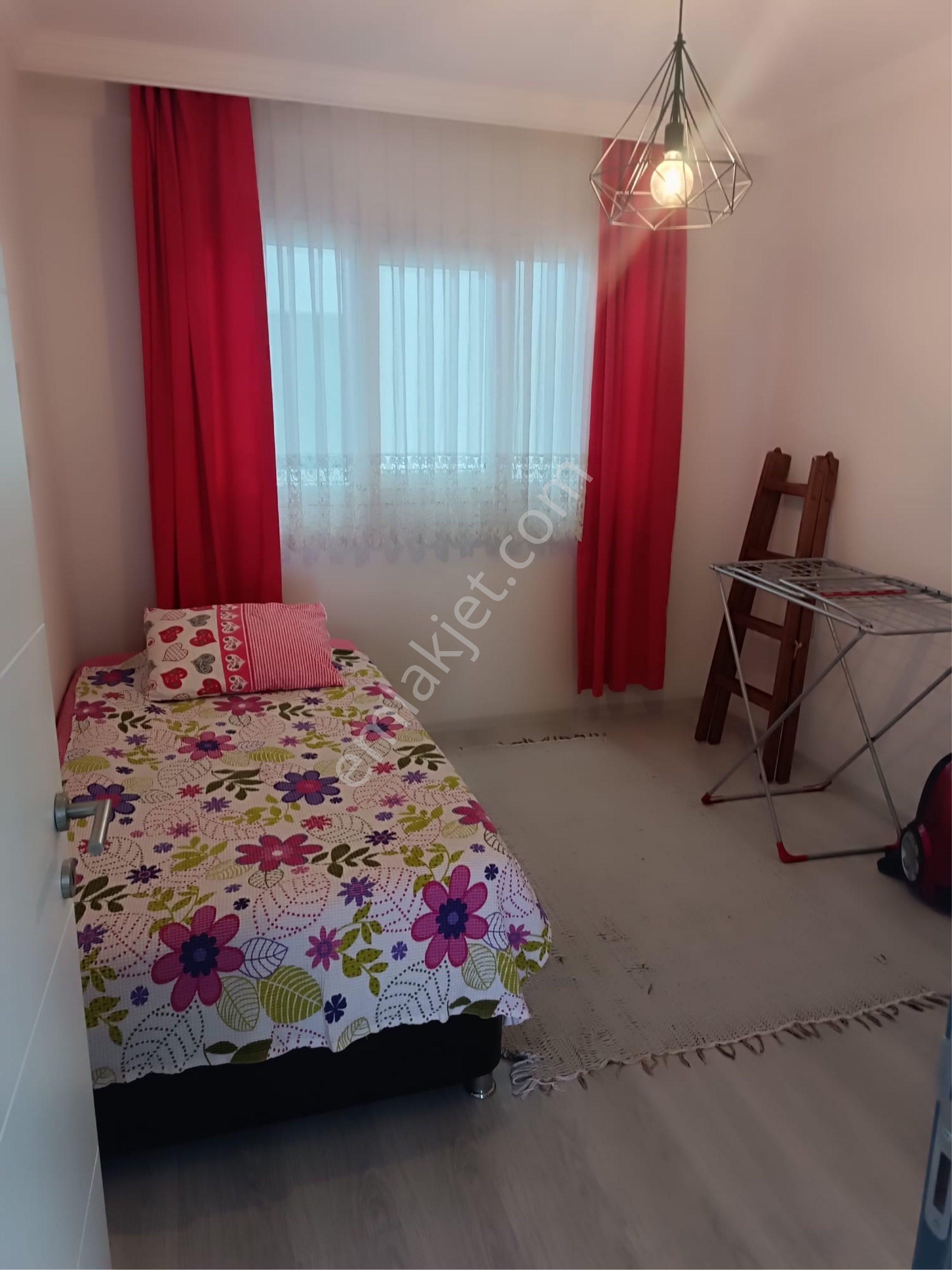 Değirmendere'de Nezih Bir Sitede 3+1 Havuzlu Sitede Satılık Daire - Görsel 15