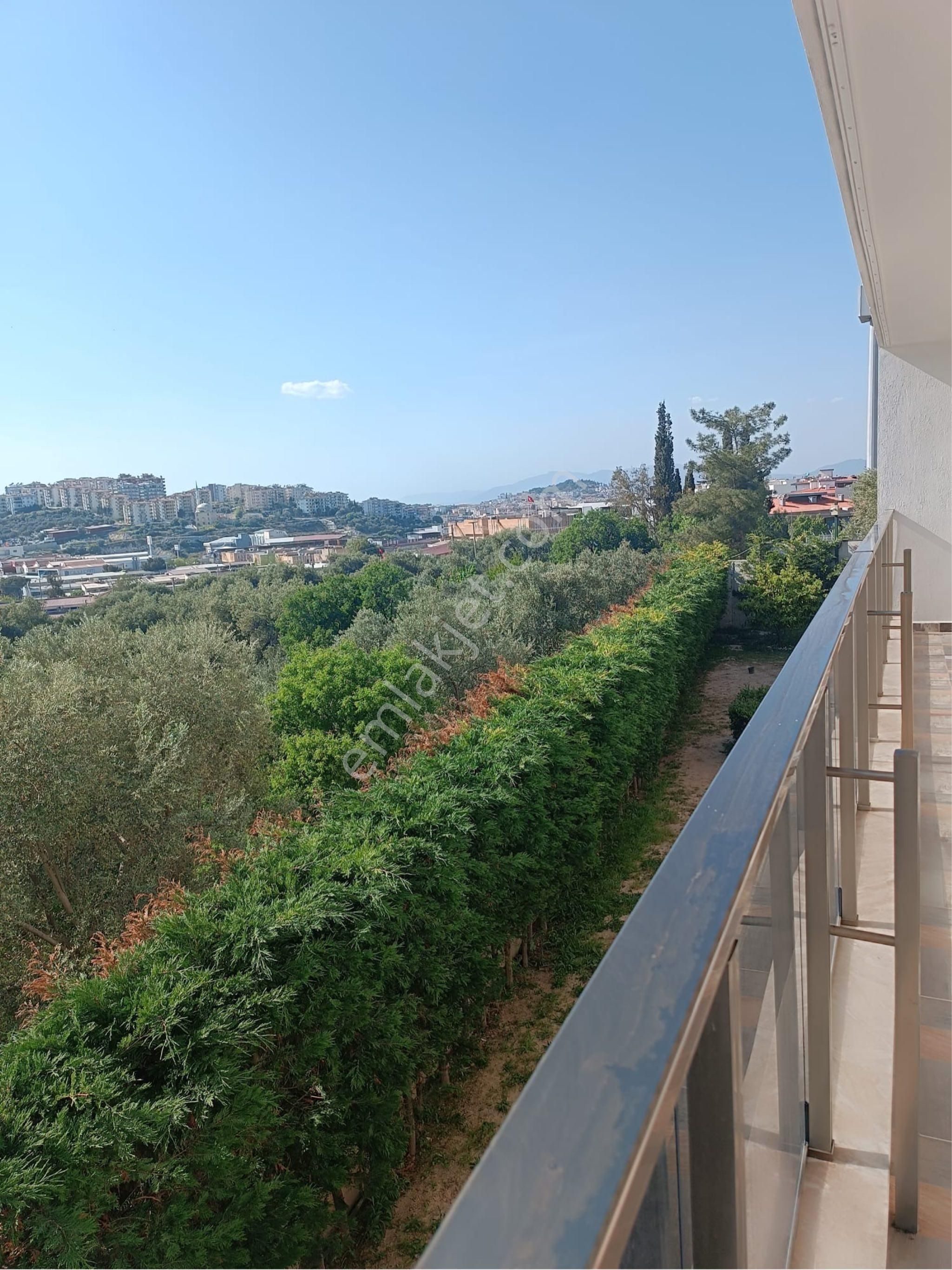 Değirmendere'de Nezih Bir Sitede 3+1 Havuzlu Sitede Satılık Daire - Görsel 24