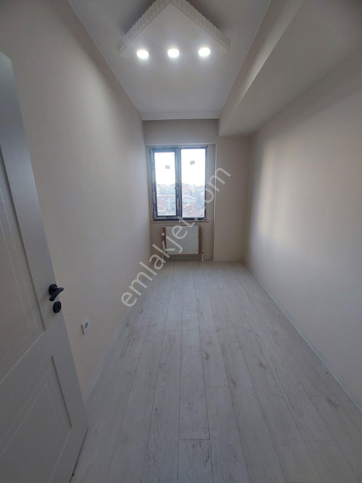 Pusula İnşaattan Cebeci Mah. Sitede Otoparklı Güvenlikli 3+1 Daire - Görsel 6