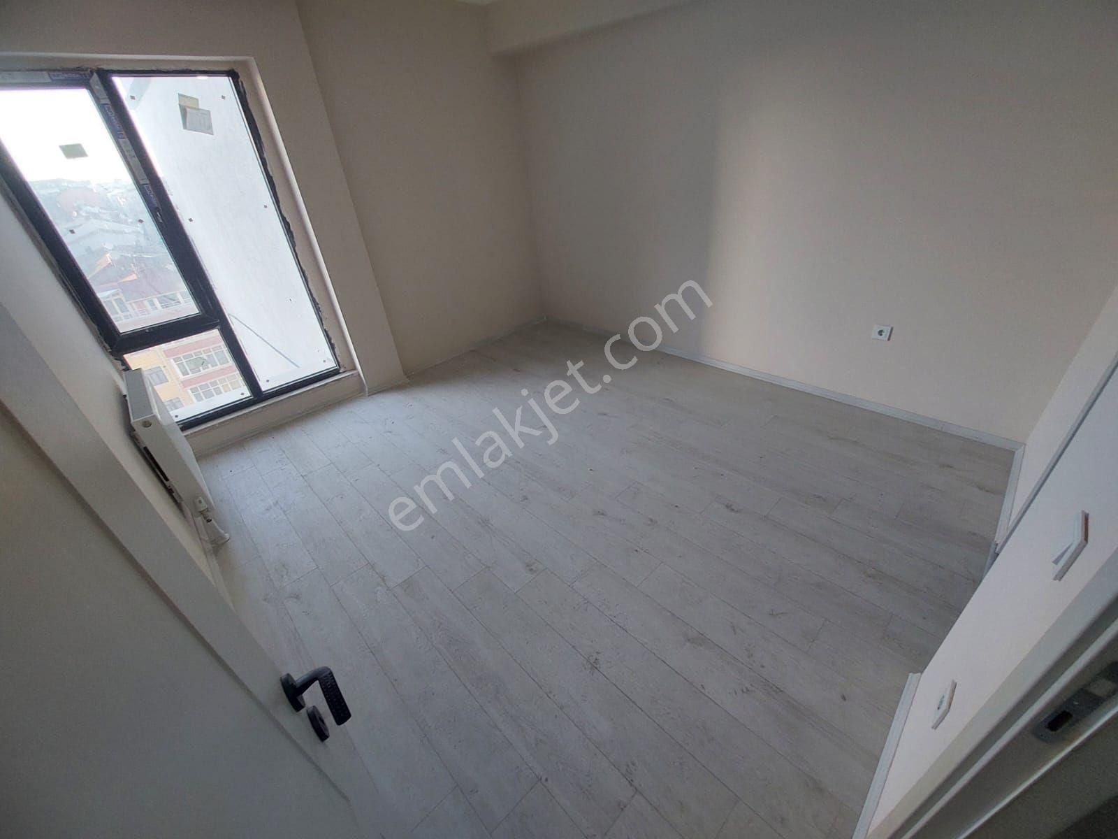 Pusula İnşaattan Cebeci Mah. Sitede Otoparklı Güvenlikli 3+1 Daire - Görsel 13