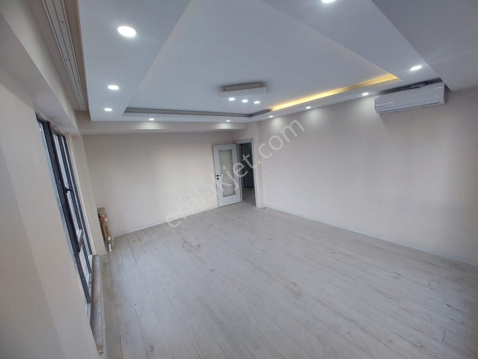 Pusula İnşaattan Cebeci Mah. Sitede Otoparklı Güvenlikli 3+1 Daire - Görsel 27