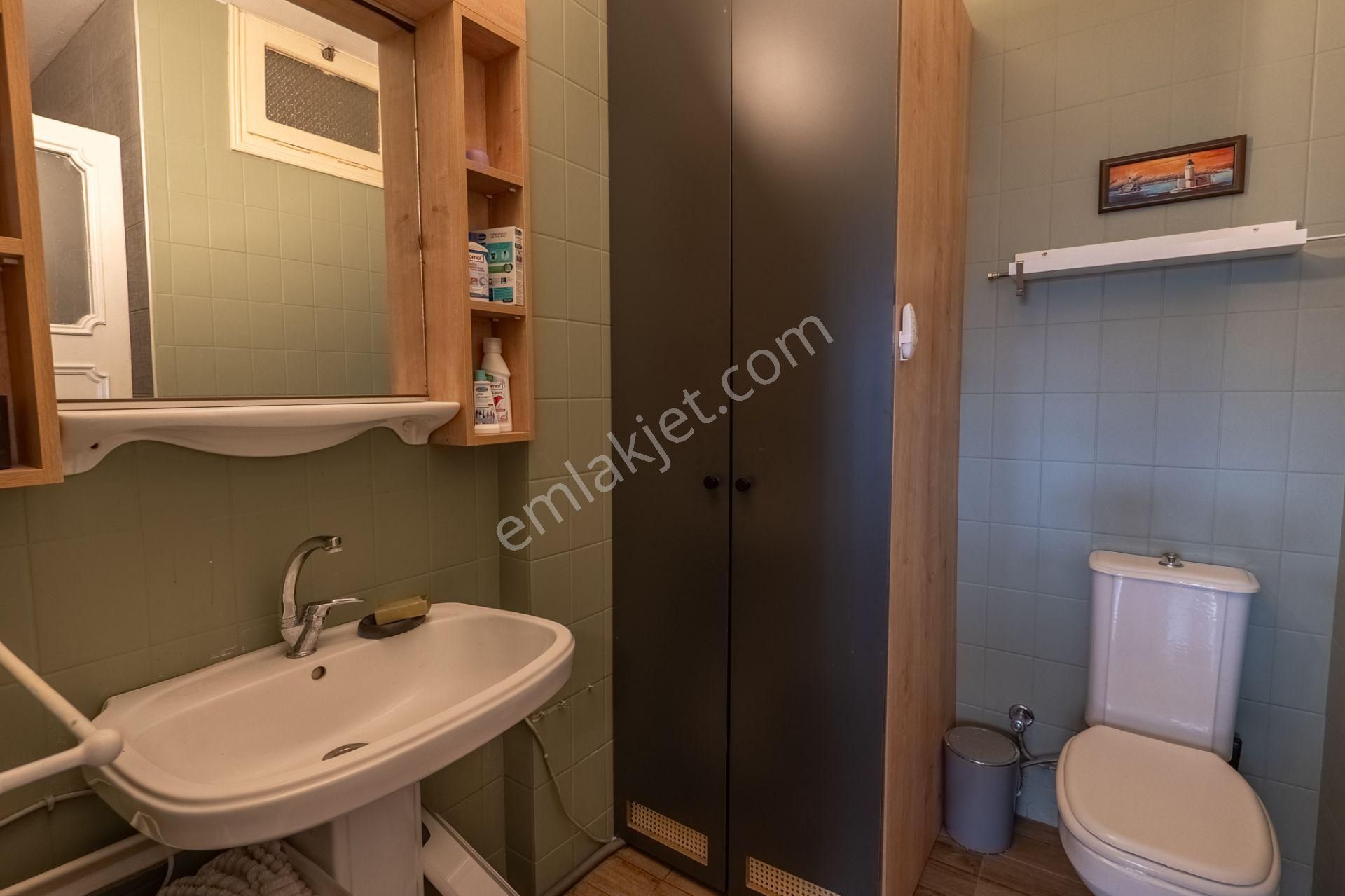 Bostanlı Sahilin 1 Paralel Sokağı Geniş Bakımlı Satılık 3+1 Daire - Görsel 14