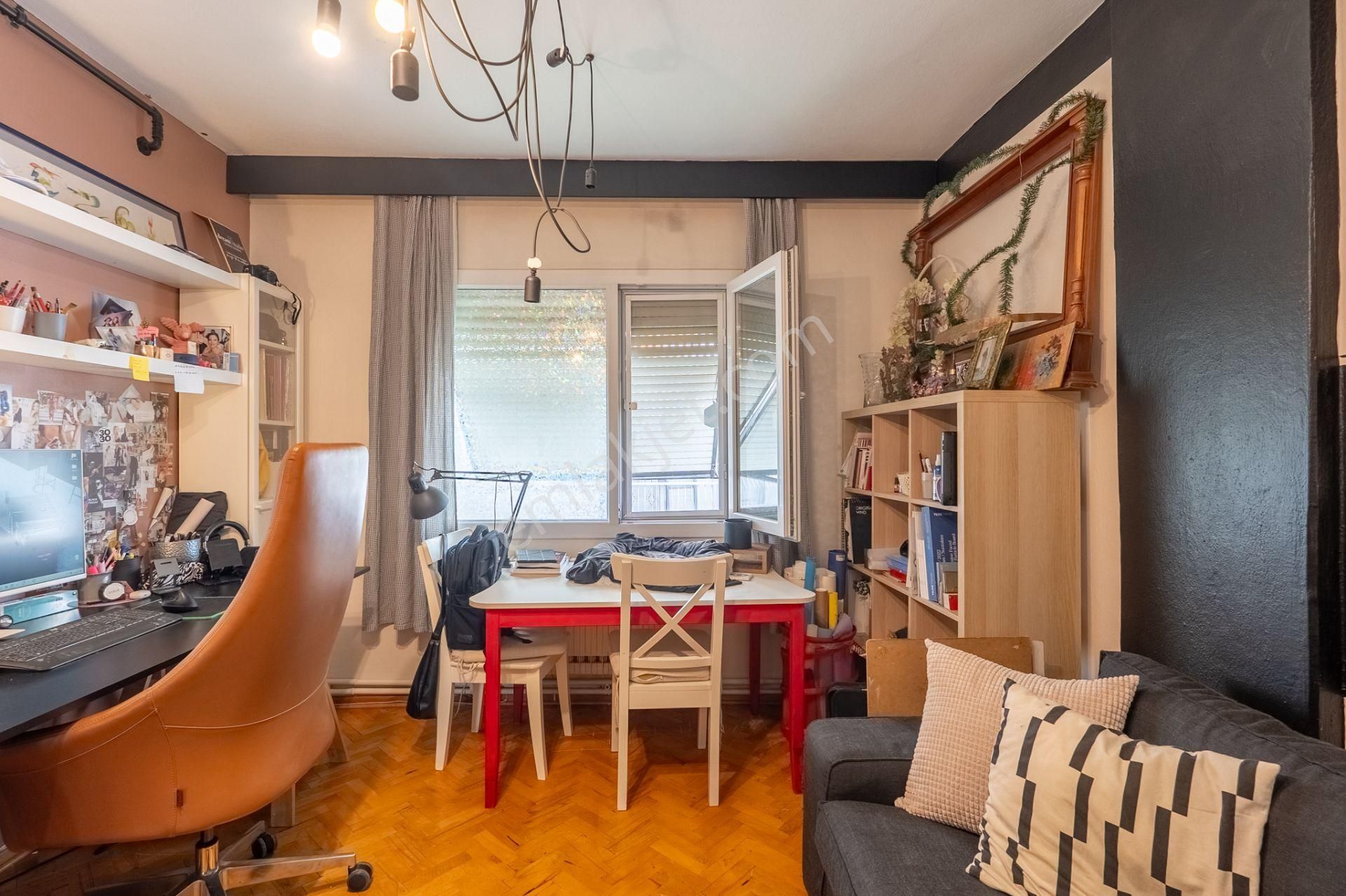 Bostanlı Sahilin 1 Paralel Sokağı Geniş Bakımlı Satılık 3+1 Daire - Görsel 18