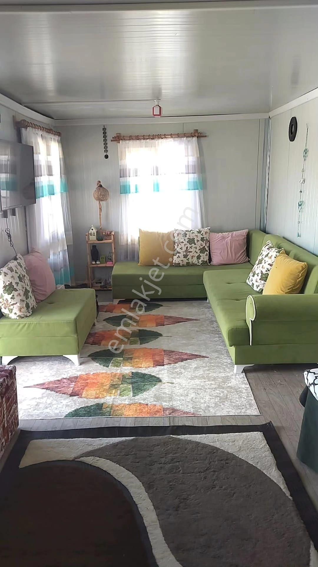 Pozantı Yenikonacık'ta 400 M2 Arsa İçerisinde