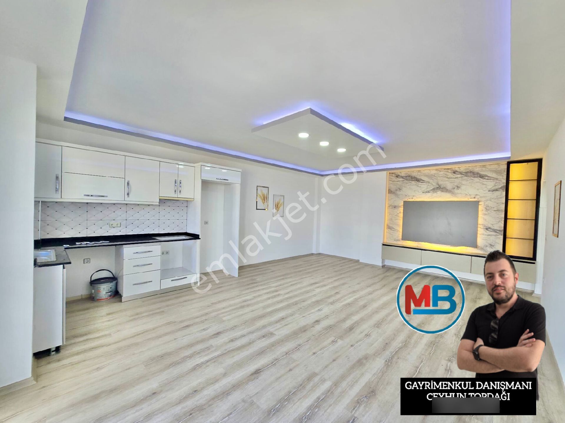 Didimde Satılık 3+1 Havuzlu Sitede Güvenlikli Orta Kat Asansörlü Daire - Görsel 24