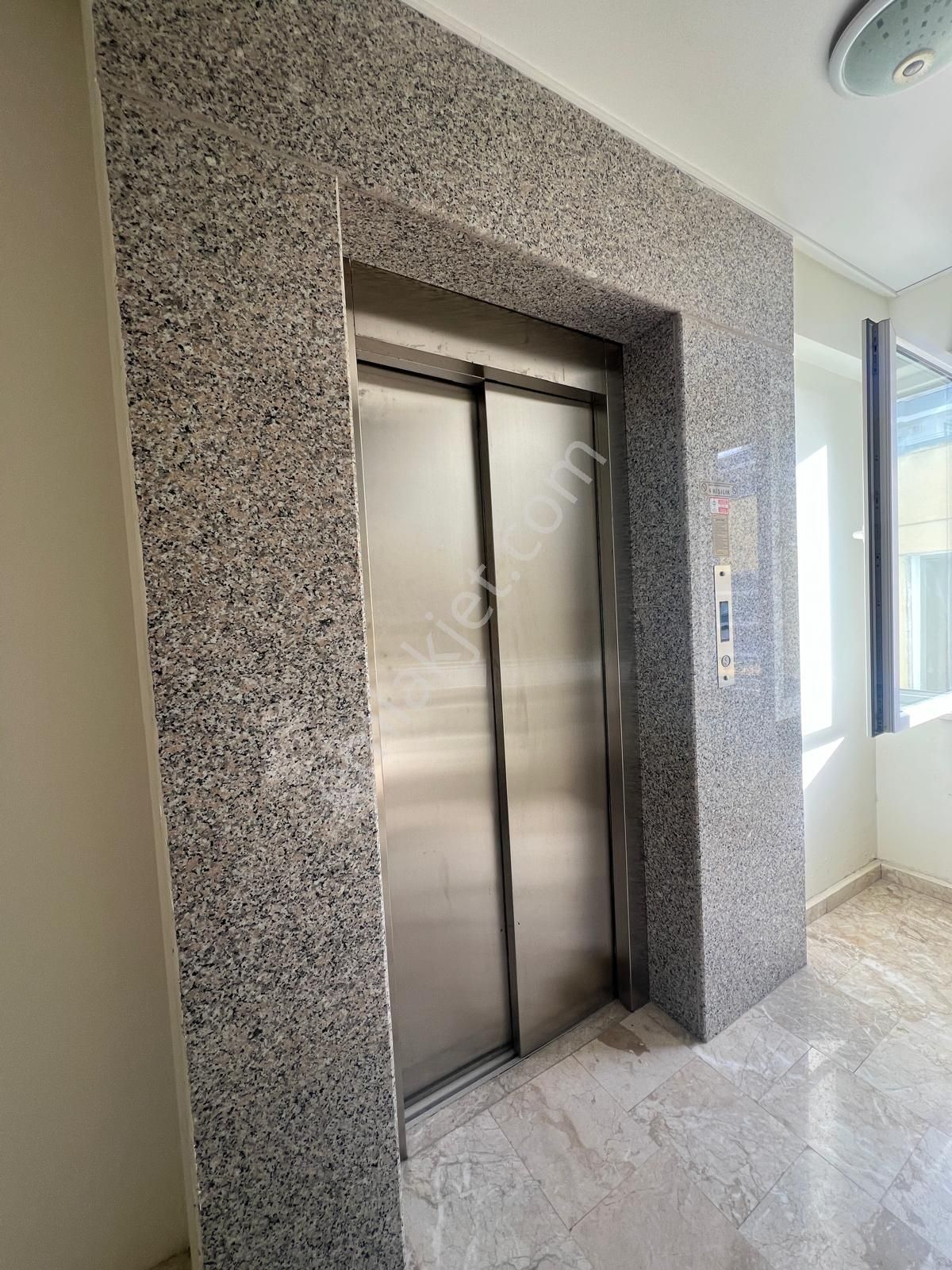 Alanya/mahmutlar 🏡atatürk Caddesi Üzerinde 3+1 🏡‼️ Acil Satılık ‼️ - Görsel 13
