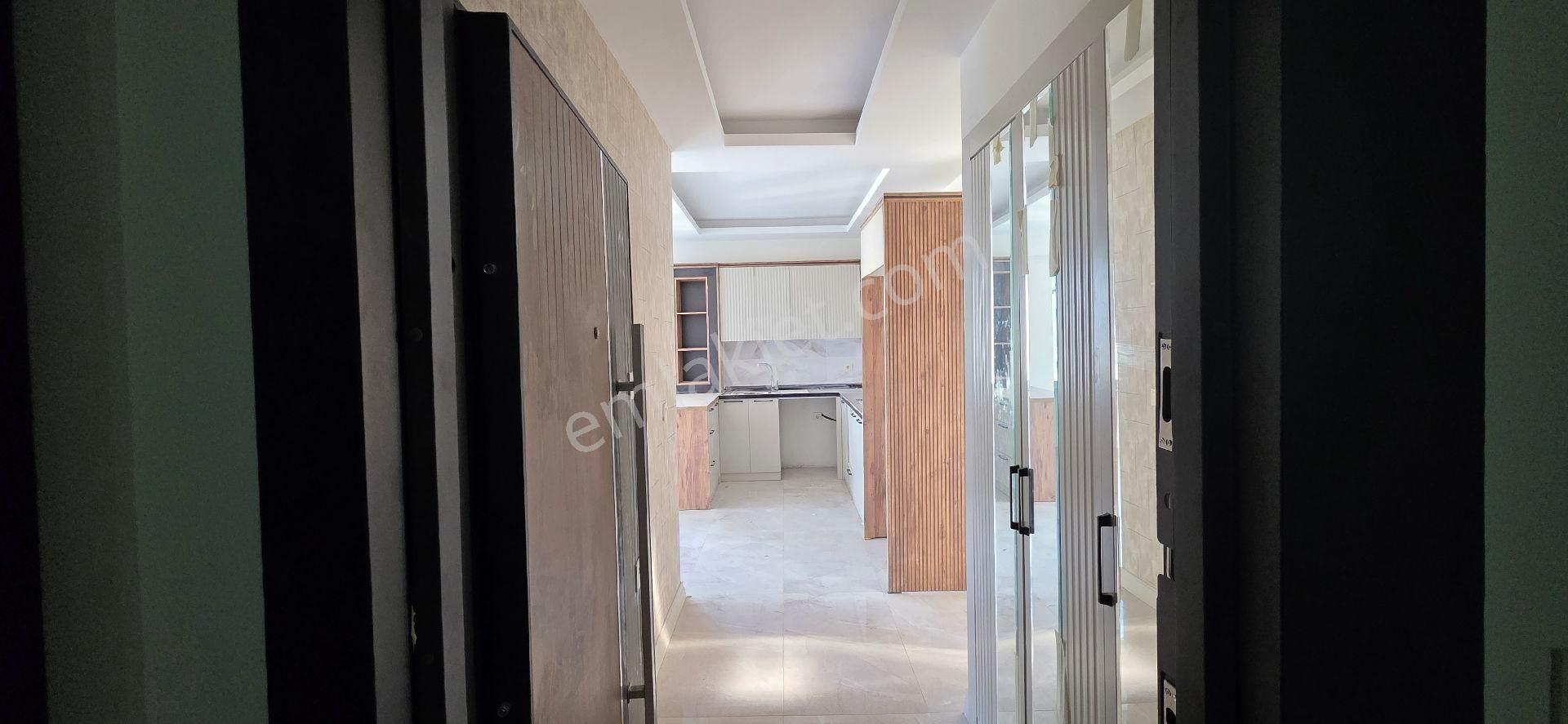 Royal Emlak Erdemli Tömük Mah Denize Yakın Satılık 2+1 Yazlık Lüx Daire - Görsel 4