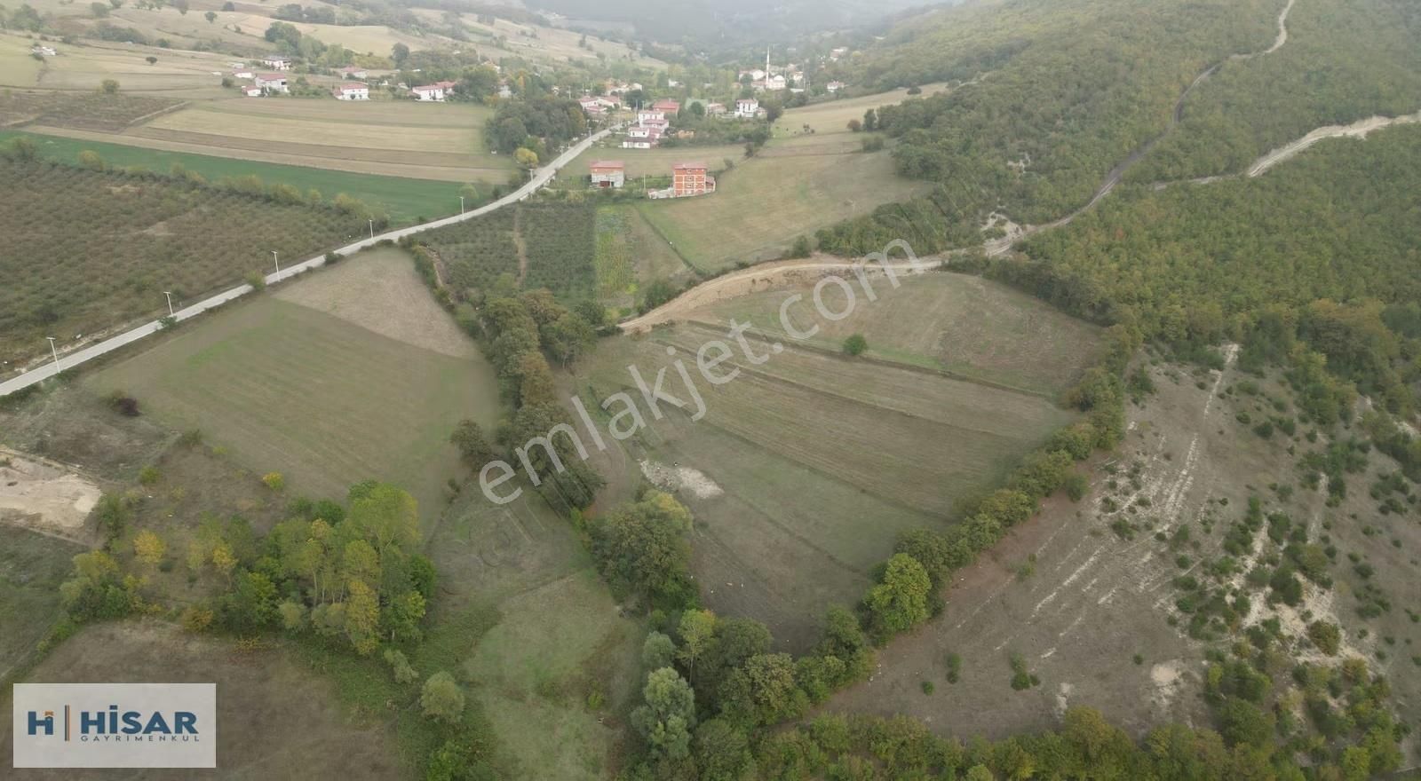 Hisardan-ev Yapımna Uygun-kadastro Yolu-asfalt Yol-çevrili Tarla - Görsel 27