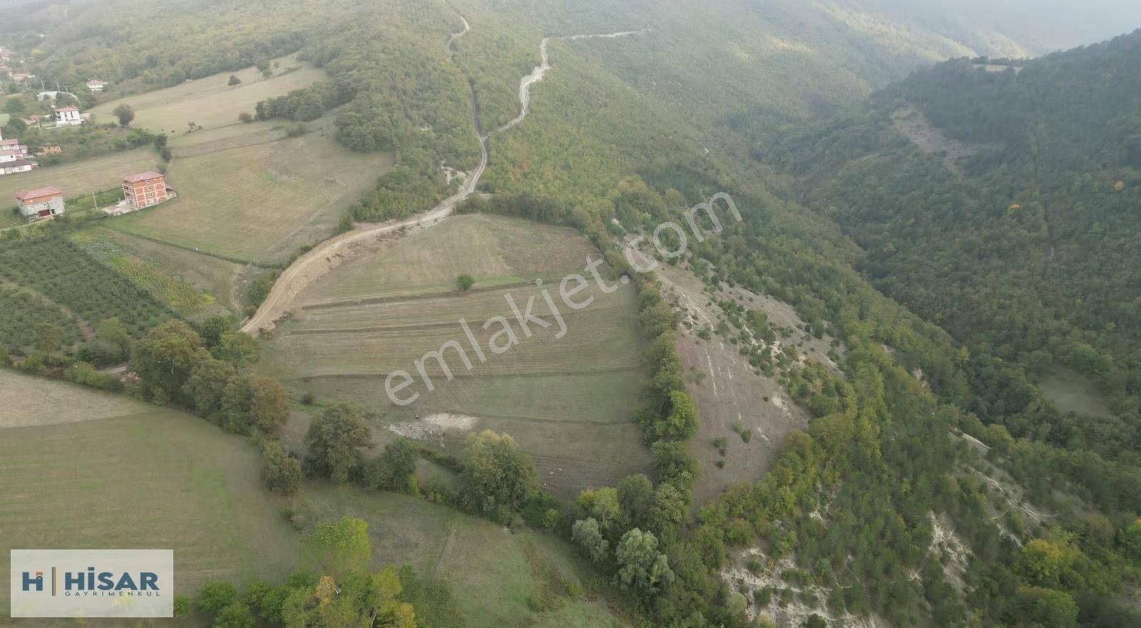 Hisardan-ev Yapımna Uygun-kadastro Yolu-asfalt Yol-çevrili Tarla - Görsel 25