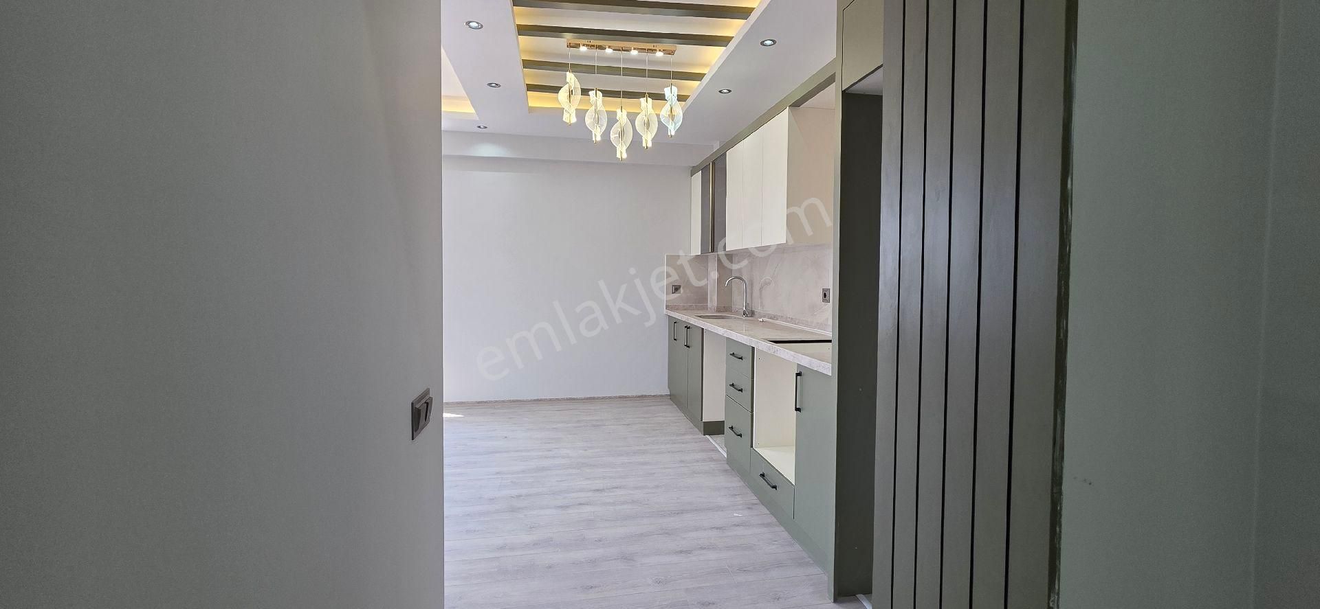 Royal Emlaktan Erdemli Arpaçbaşiş Mah Satılık 2+1 Lüx Yazlık Daire Denize Yakın - Görsel 11