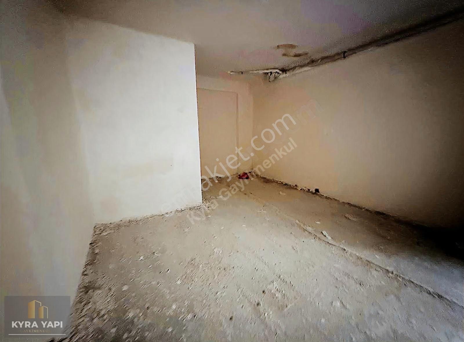 Hadımköy Mah Tır Girişli 3000m2 3 Tapu 4 Adet Dükkan Mağaza - Görsel 18