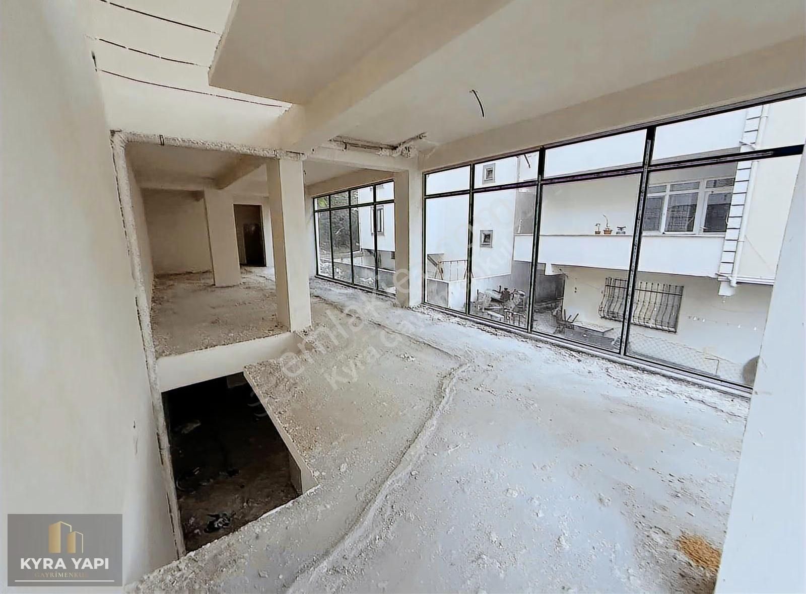 Hadımköy Mah Tır Girişli 3000m2 3 Tapu 4 Adet Dükkan Mağaza - Görsel 10