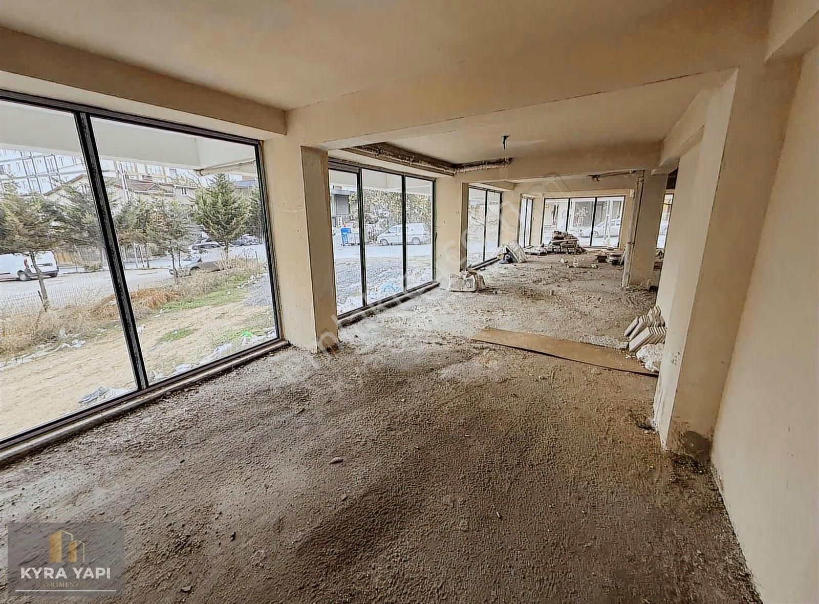 Hadımköy Mah Tır Girişli 3000m2 3 Tapu 4 Adet Dükkan Mağaza - Görsel 28