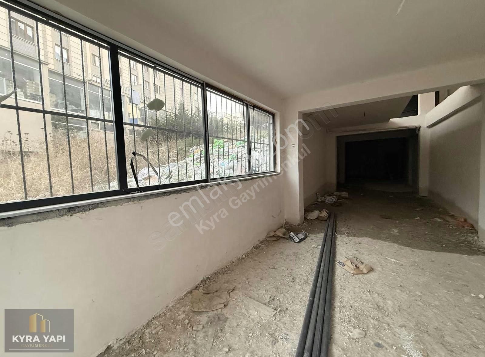 Hadımköy Mah Tır Girişli 3000m2 3 Tapu 4 Adet Dükkan Mağaza - Görsel 7