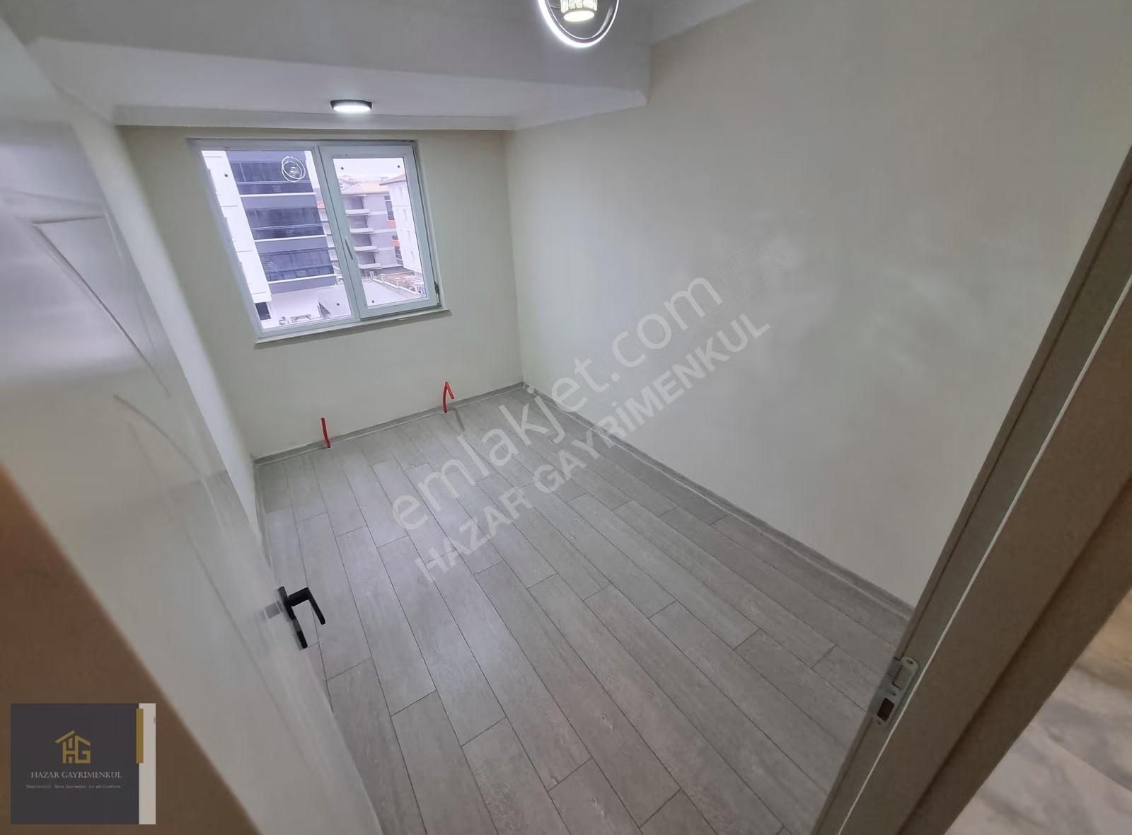 Hazardan--çok Acil--okullar Bölgesinde Ön Cephe Arakat 2+1 - Görsel 13