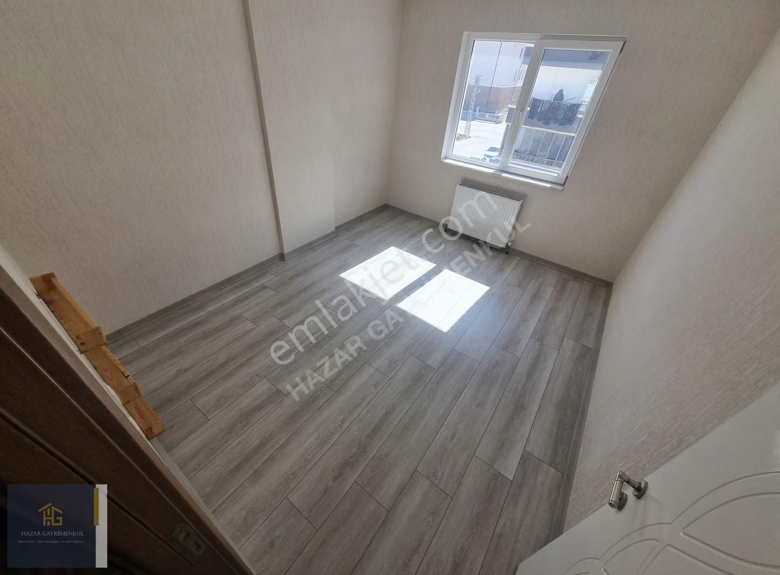 Hazardan-fırsat-okul Dibinde Kombi Petek Cam Balkon Ön Cephe 3+1 - Görsel 31